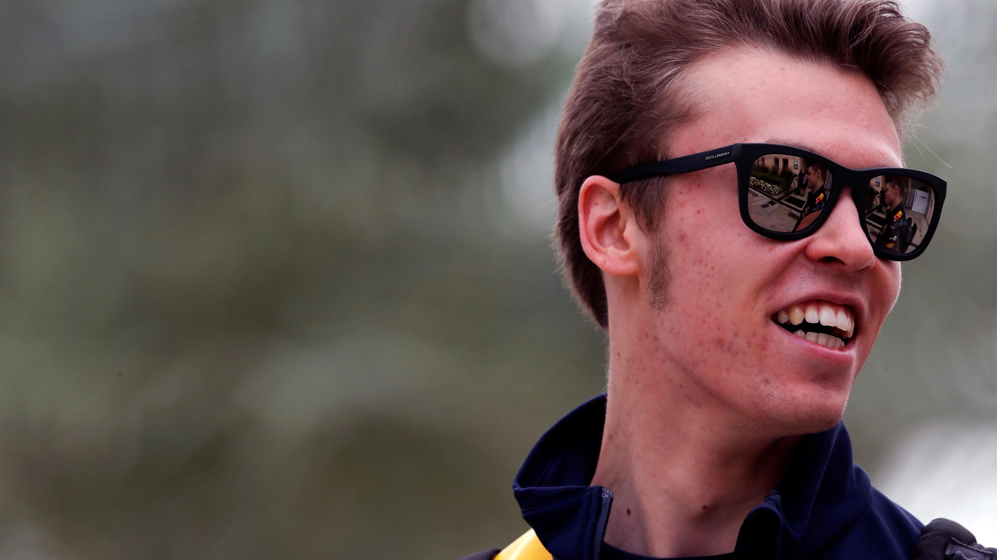 Daniil Kyvat (RUS) Red Bull Racing at Formula One World Championship, Rd2, Bahrain Grand Prix