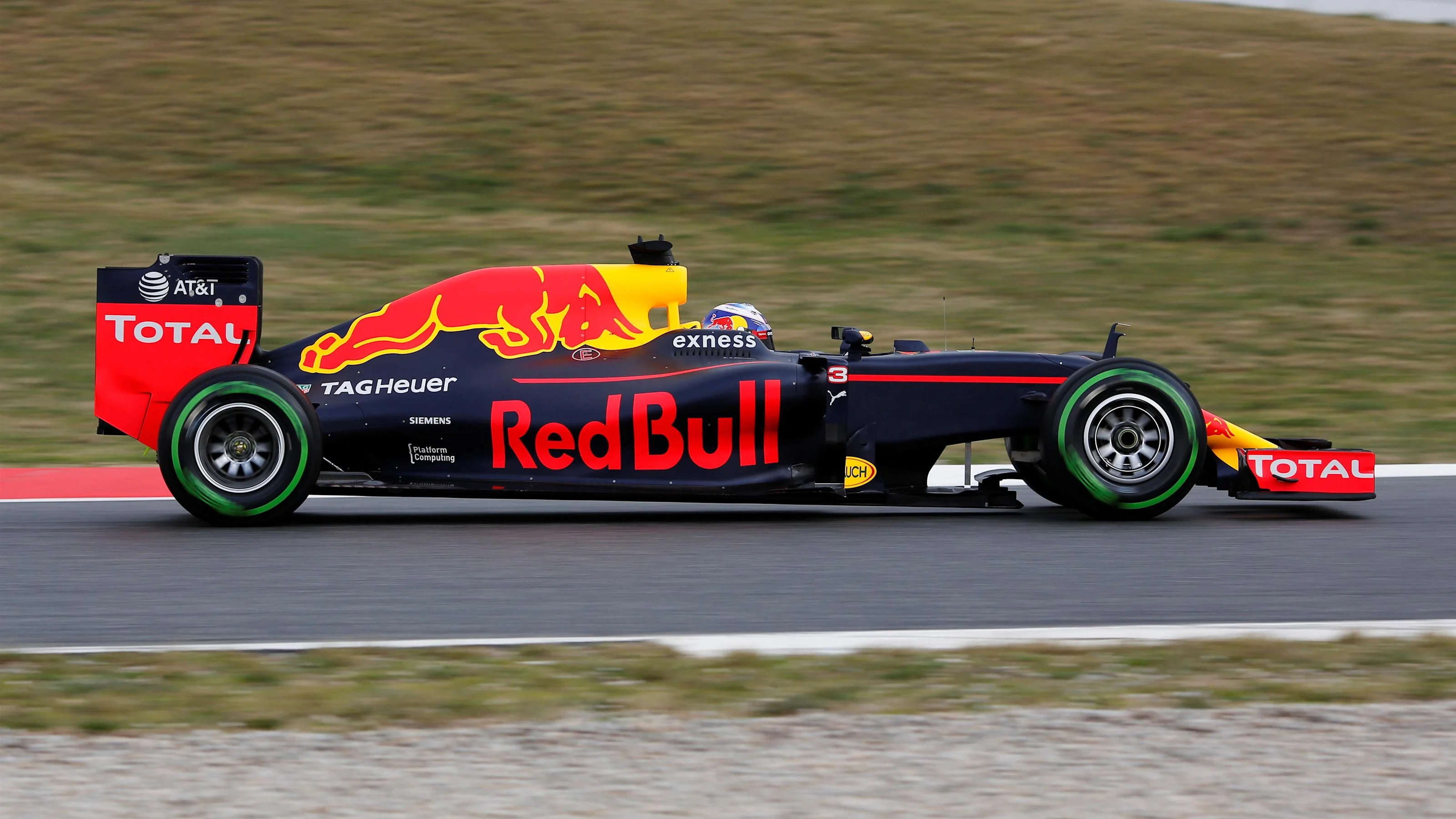 Daniel Ricciardo (AUS) Red Bull Racing RB12 at Formula One Testing, Day One, Barcelona, Spain,