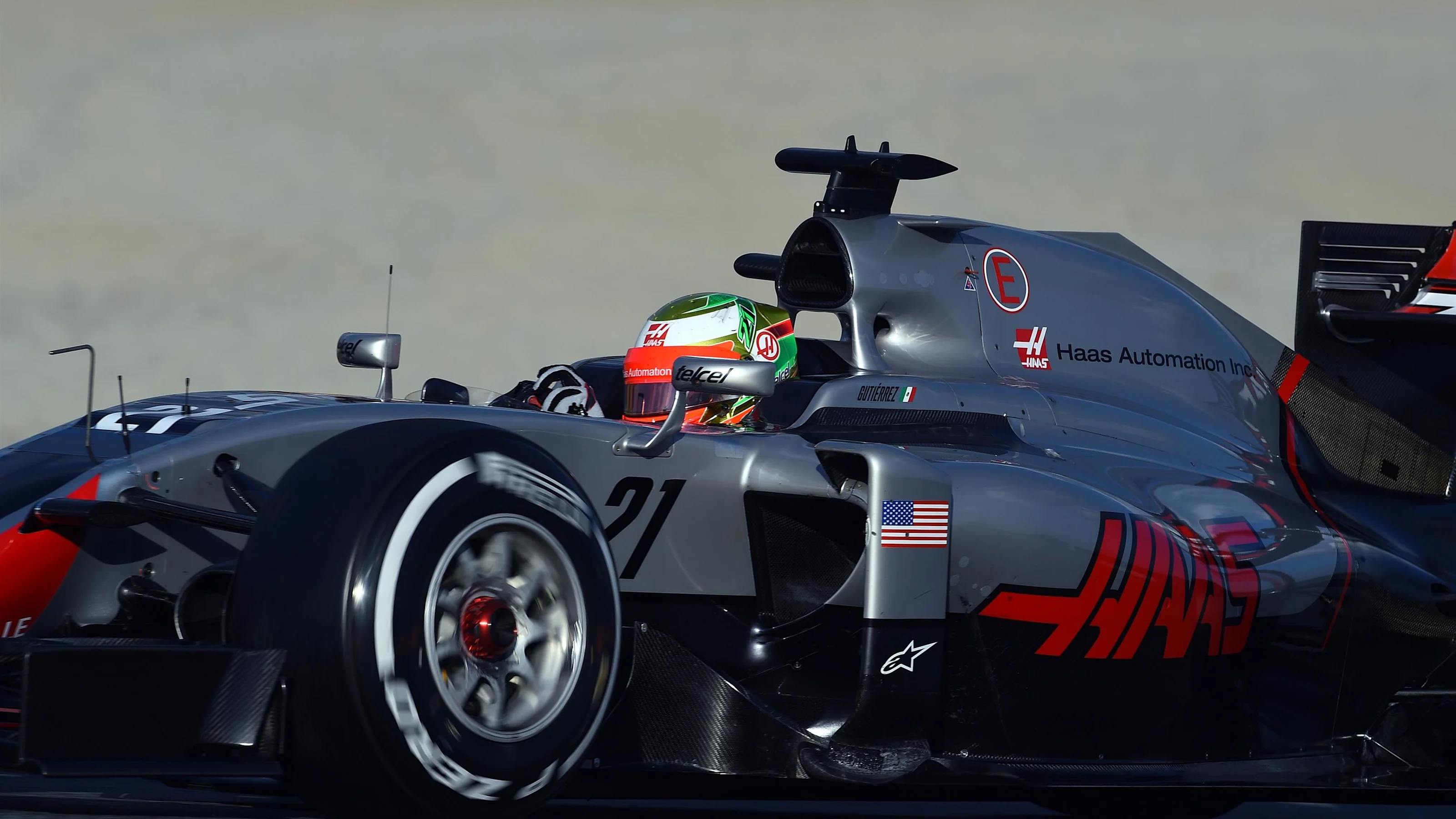 Esteban Gutierrez (MEX) Haas VF-16 at Formula One Testing, Day Four, Barcelona, Spain, Thursday 25