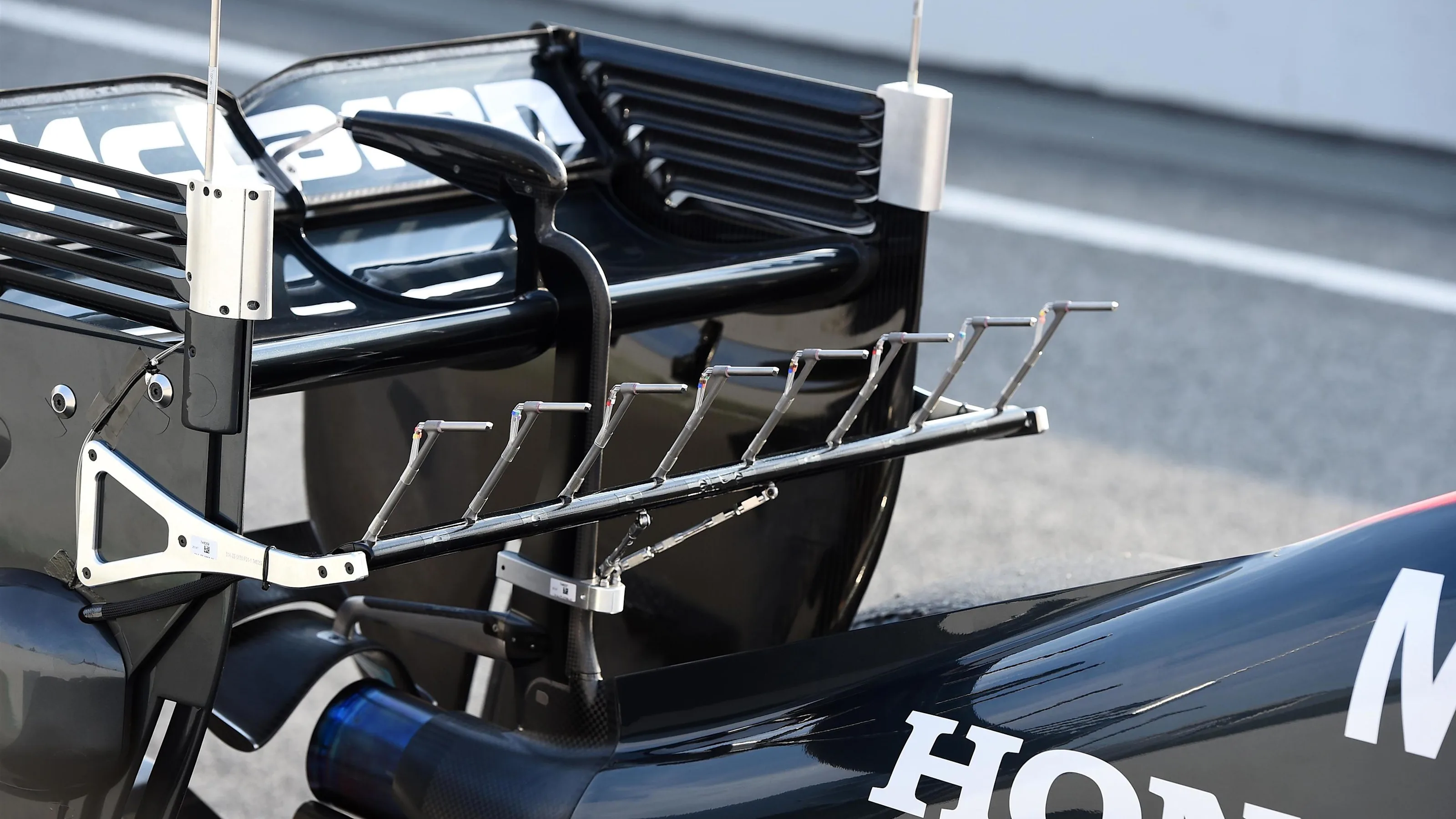Aero sensor on the rear wing of Fernando Alonso (ESP) McLaren MP4-31 at Formula One Testing, Day
