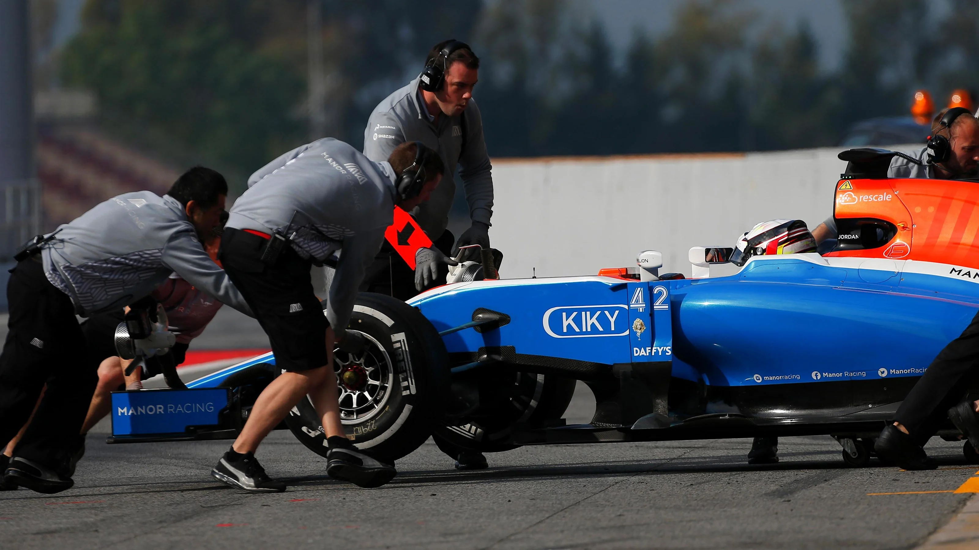 Jordan King (GBR) Manor Racing MRT05 at Formula One Testing, Day Two, Barcelona, Spain, 18 May 2016.
