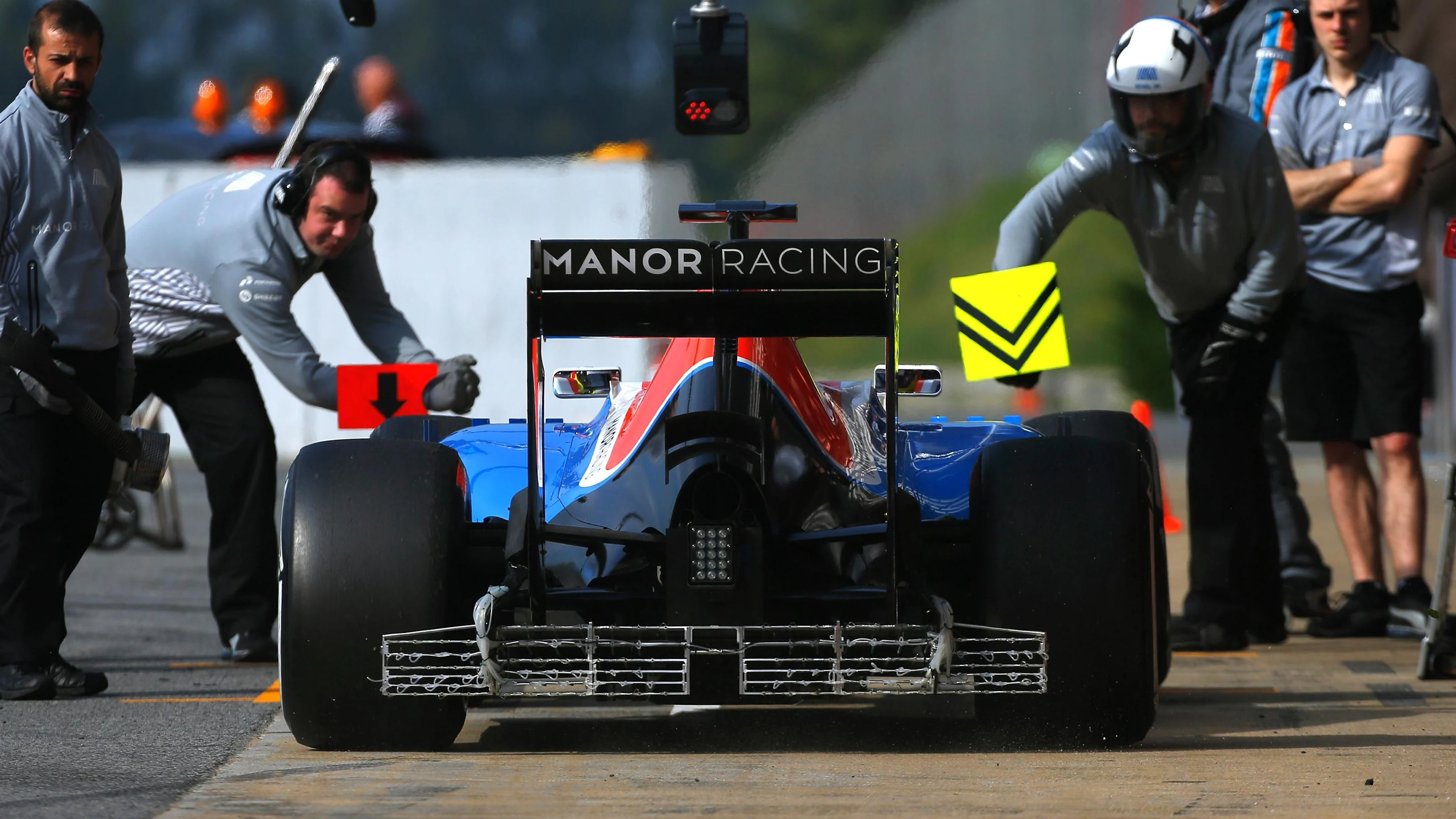 Jordan King (GBR) Manor Racing MRT05 with aero sensor at Formula One Testing, Day Two, Barcelona,