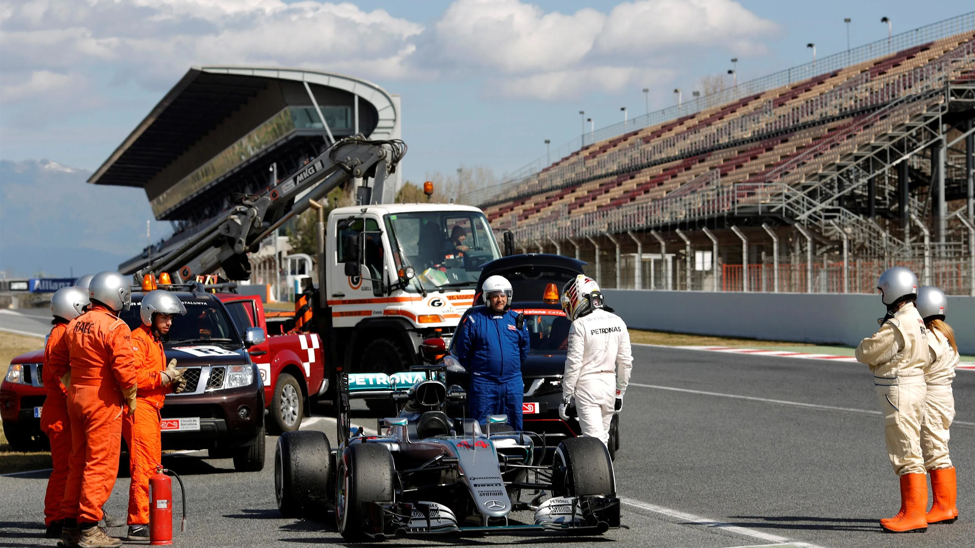 Lewis Hamilton (GBR) Mercedes-Benz F1 W07 Hybrid stops at pit lane exit at Formula One Testing, Day