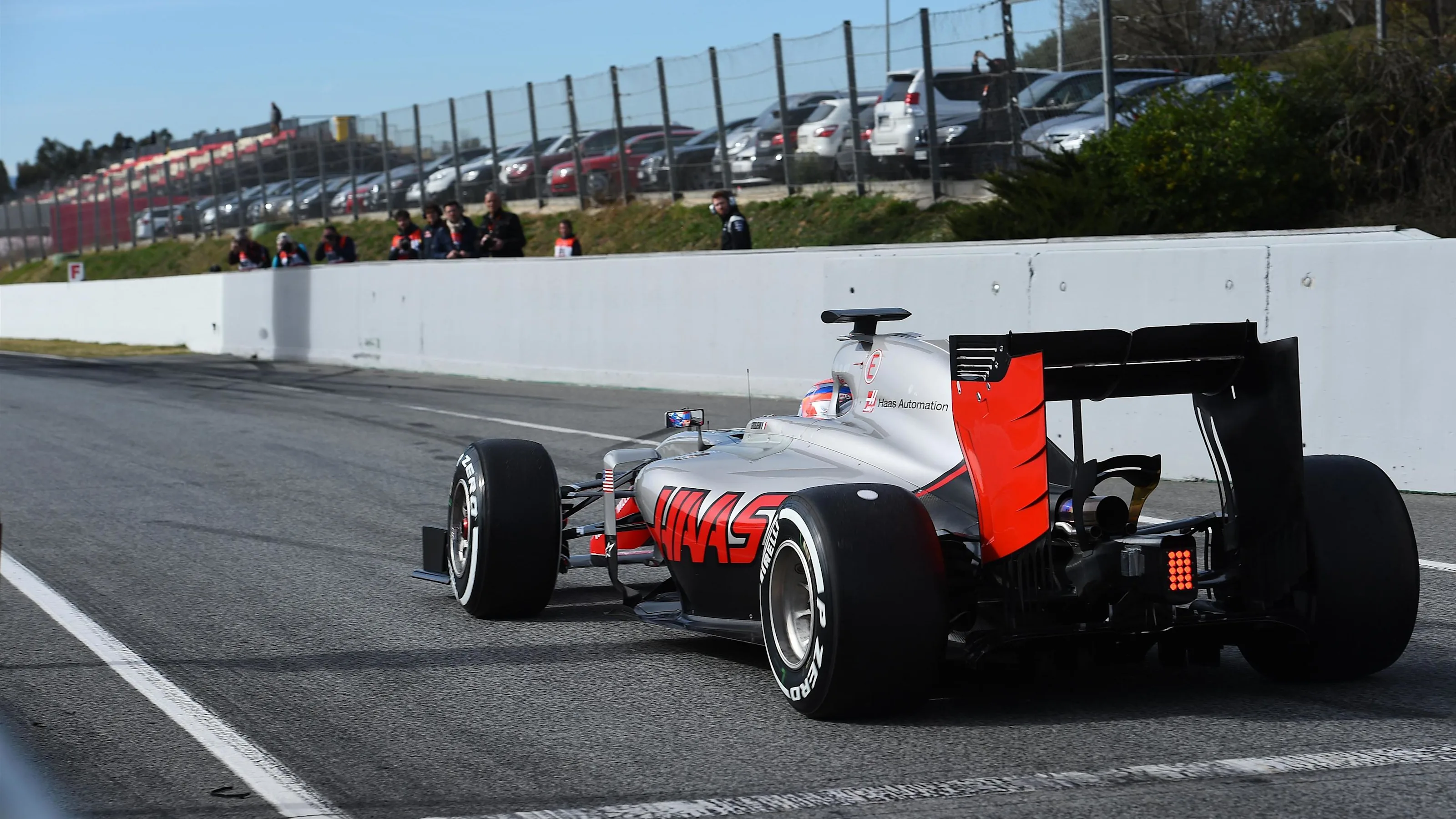 Romain Grosjean (FRA) Haas VF-16 at Formula One Testing, Day Three, Barcelona, Spain, Thursday 3
