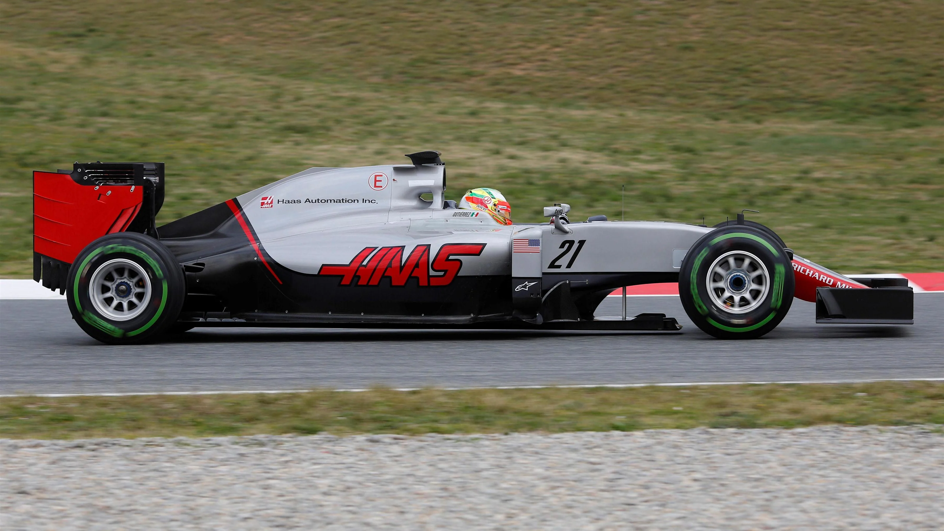 Esteban Gutierrez (MEX) Haas VF-16 at Formula One Testing, Day Two, Barcelona, Spain, Wednesday 2