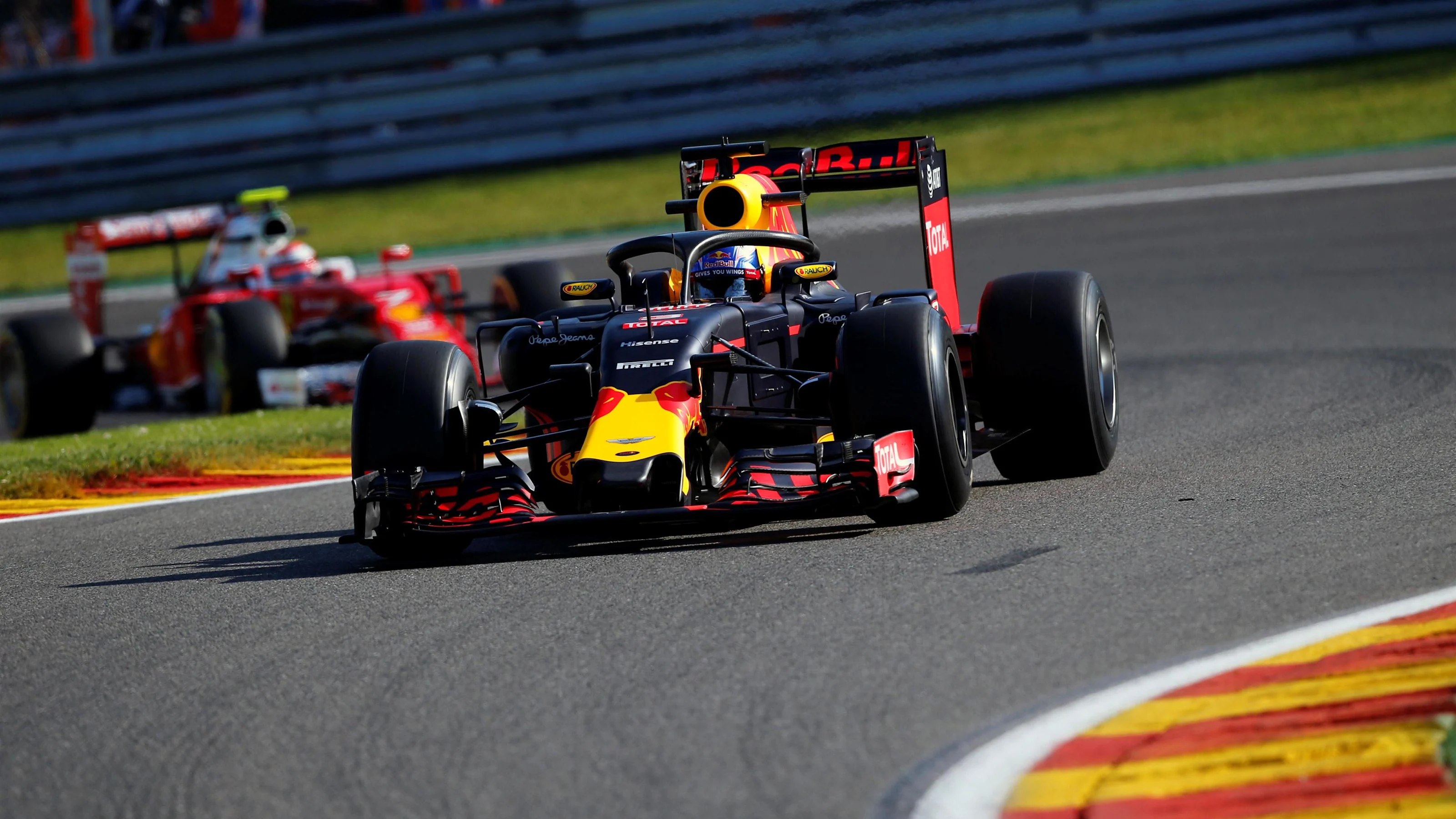 Daniel Ricciardo (AUS) Red Bull Racing RB12 with Halo at Formula One World Championship, Rd13,