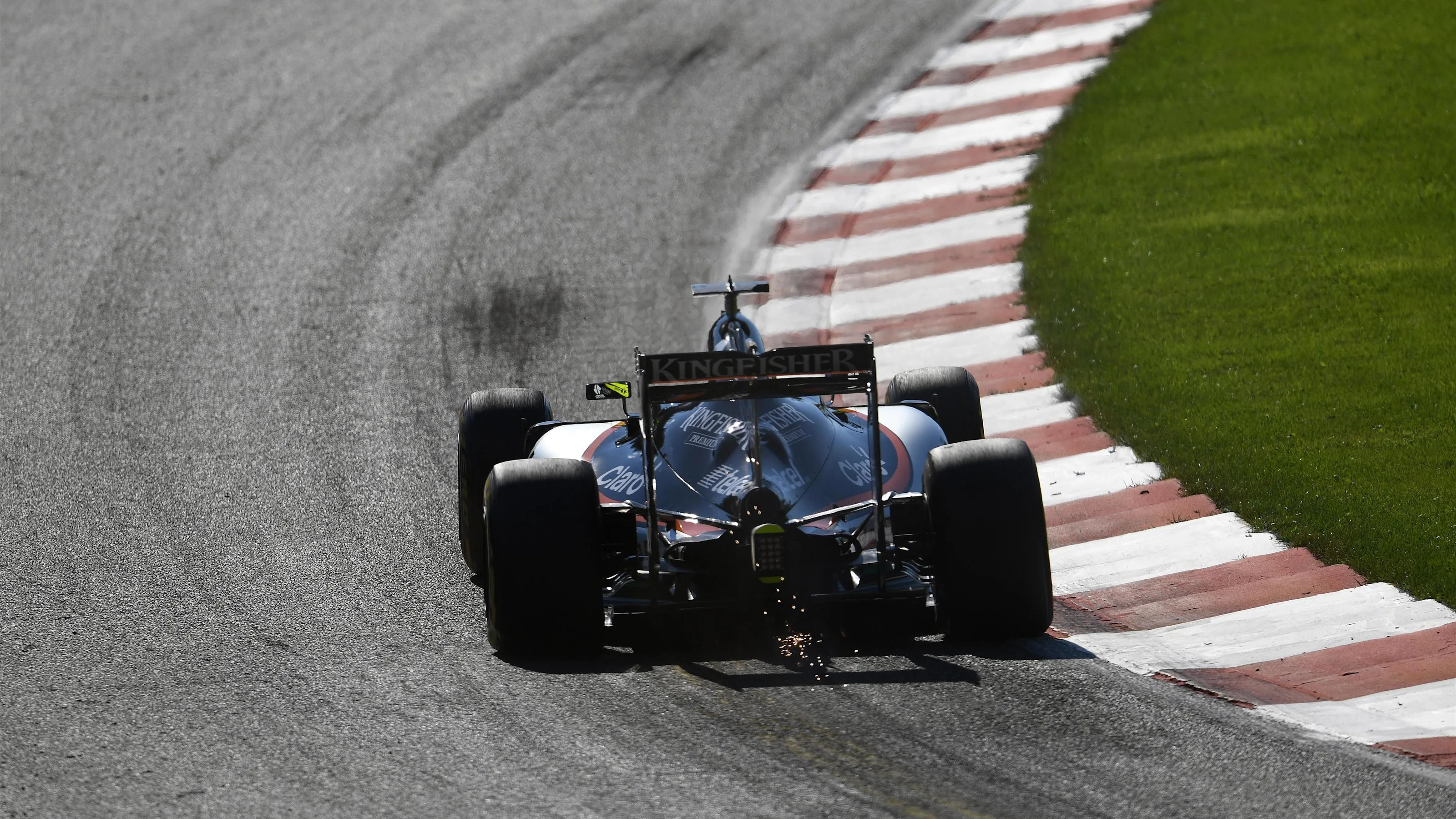 Sergio Perez (MEX) Force India VJM09 sparks at Formula One World Championship, Rd13, Belgian Grand