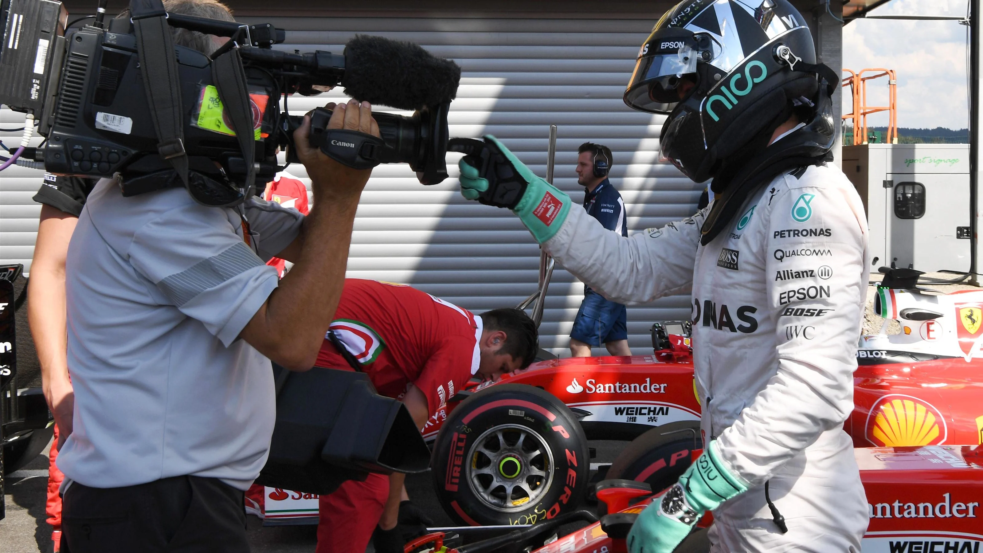 Pole sitter Nico Rosberg (GER) Mercedes-Benz F1 W07 Hybrid celebrates in parc ferme at Formula One