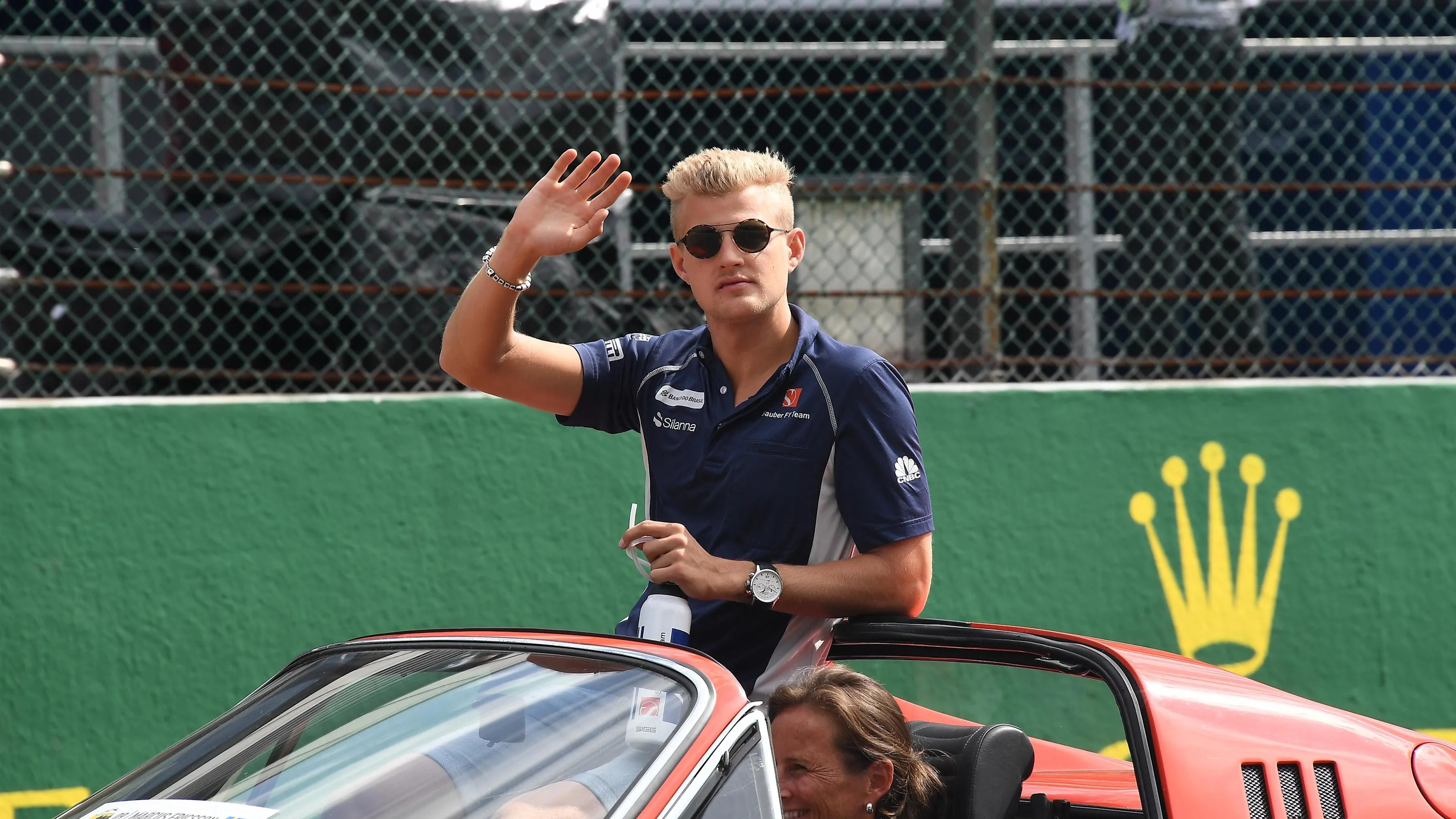 Marcus Ericsson (SWE) Sauber on the drivers parade at Formula One World Championship, Rd13, Belgian