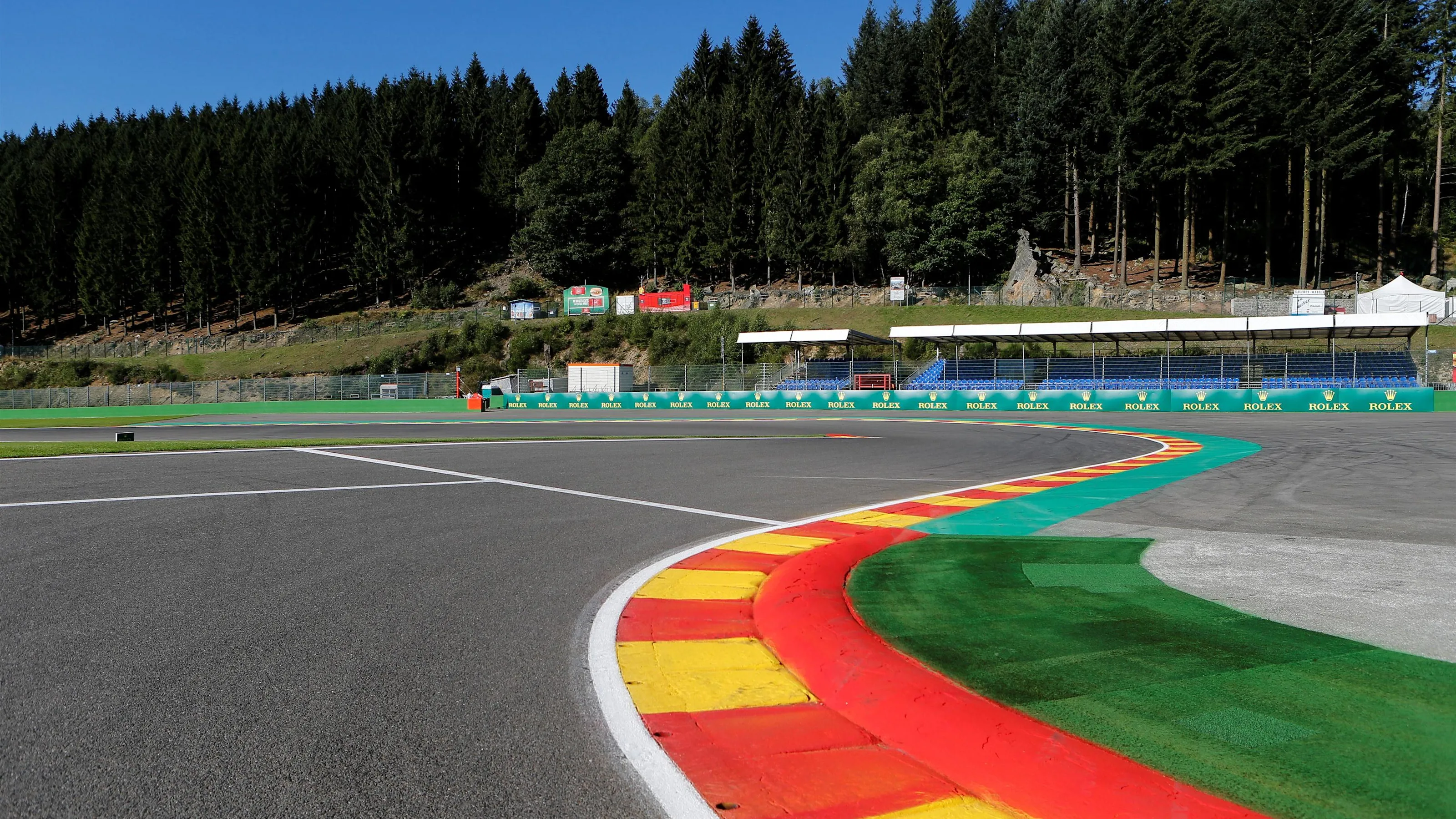 Track view at Formula One World Championship, Rd13, Belgian Grand Prix, Preparations, Spa