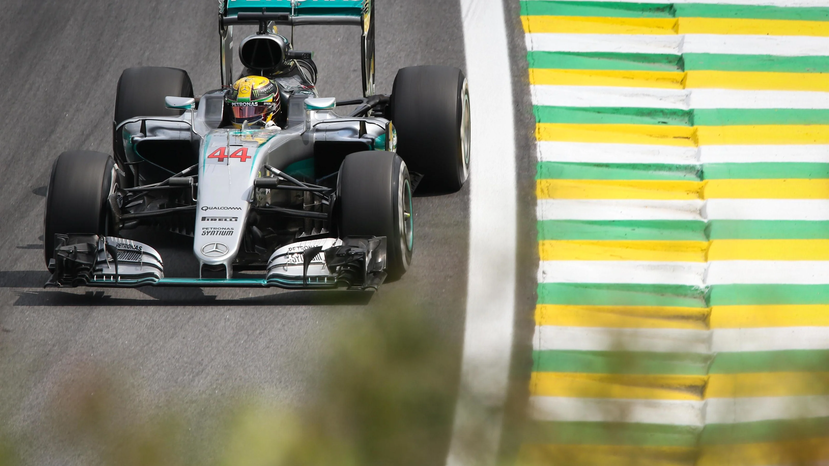 Lewis Hamilton (GBR) Mercedes-Benz F1 W07 Hybrid at Formula One World Championship, Rd20, Brazilian