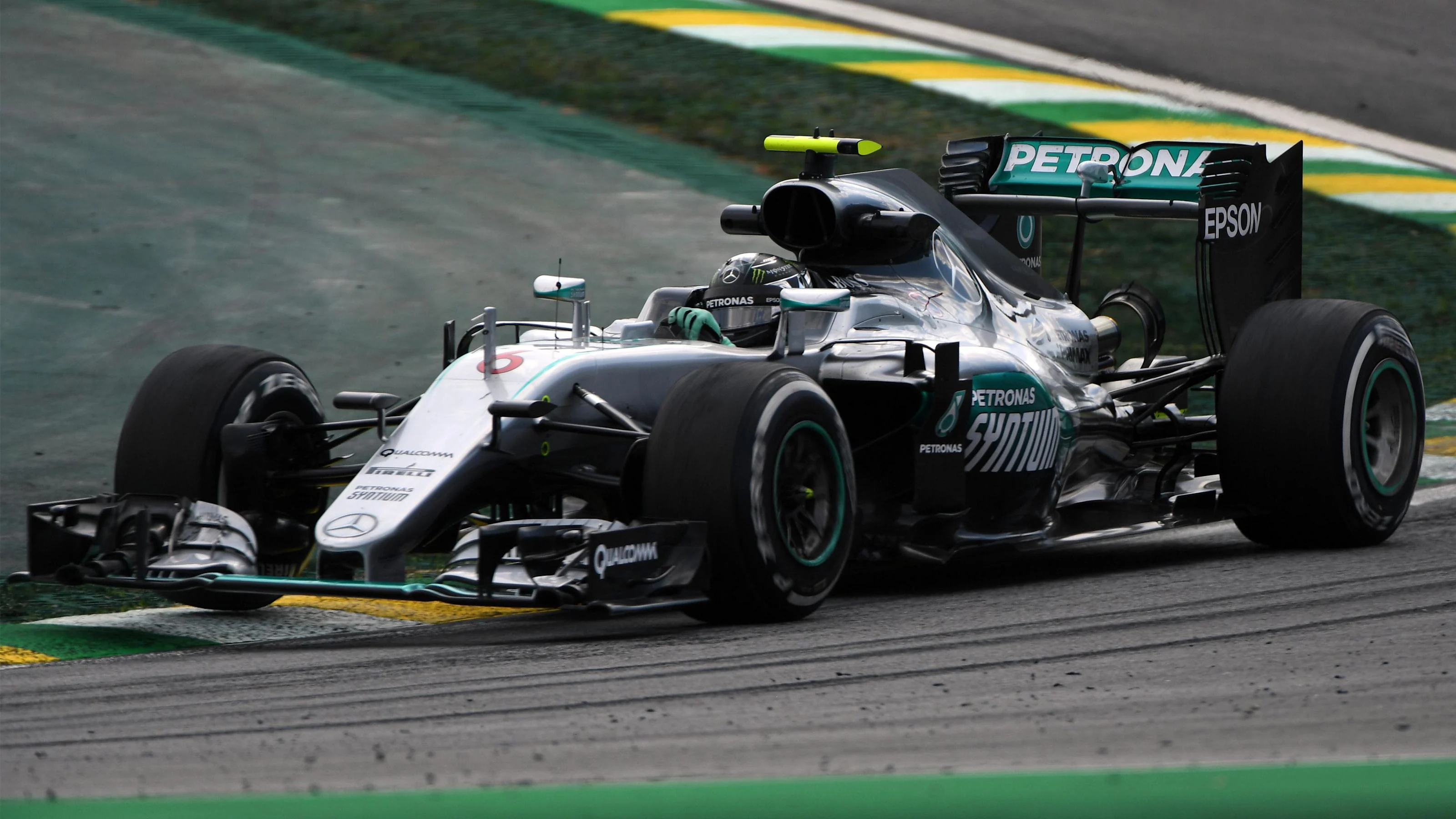 Nico Rosberg (GER) Mercedes-Benz F1 W07 Hybrid at Formula One World Championship, Rd20, Brazilian