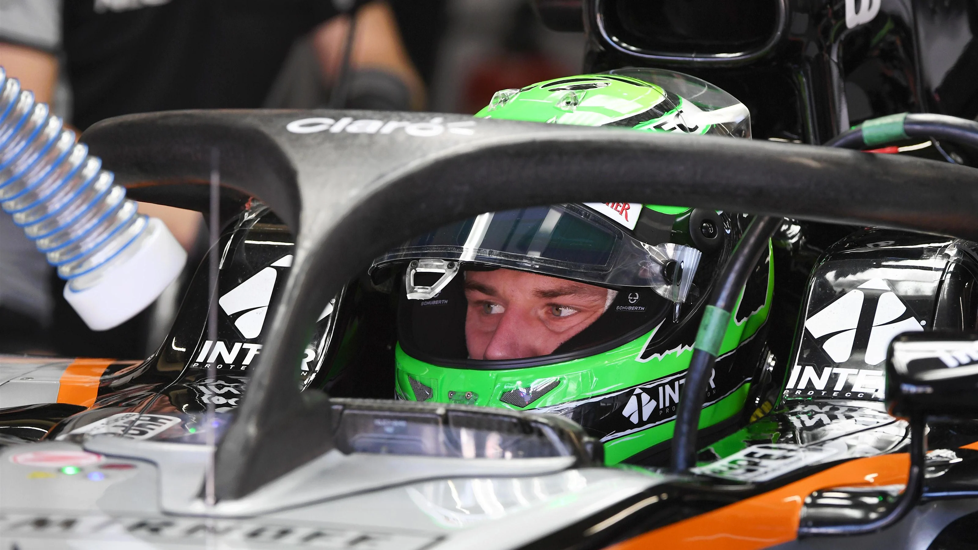 Nico Hulkenberg (GER) Force India VJM09 with halo at Formula One World Championship, Rd20,