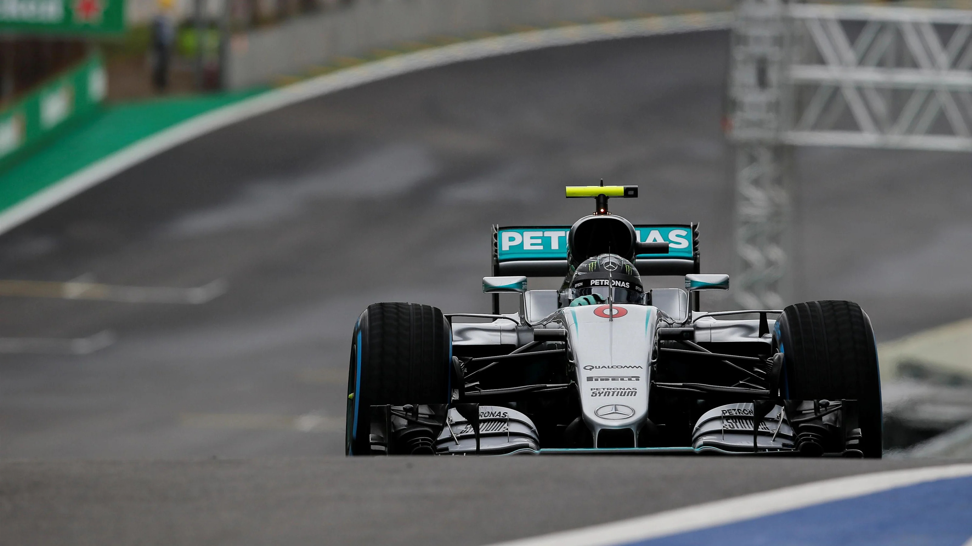 Nico Rosberg (GER) Mercedes-Benz F1 W07 Hybrid at Formula One World Championship, Rd20, Brazilian