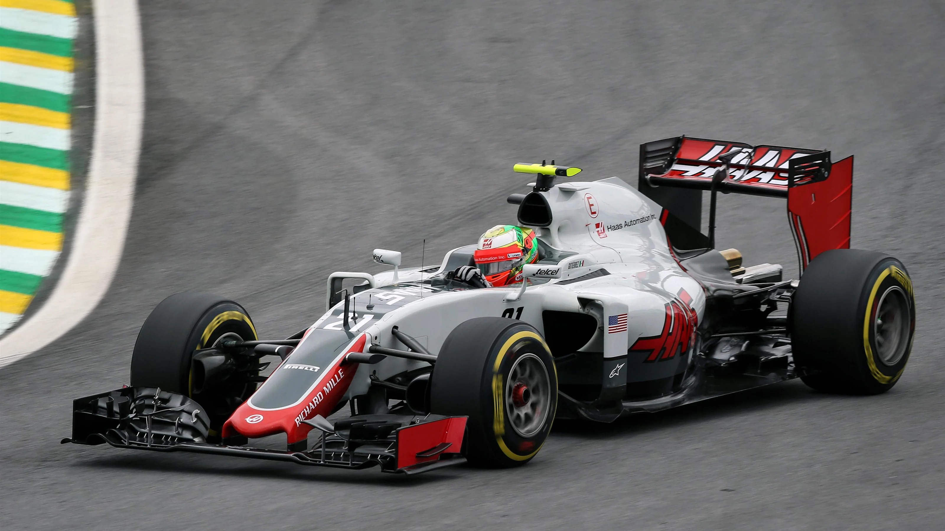Esteban Gutierrez (MEX) Haas VF-16 at Formula One World Championship, Rd20, Brazilian Grand Prix,