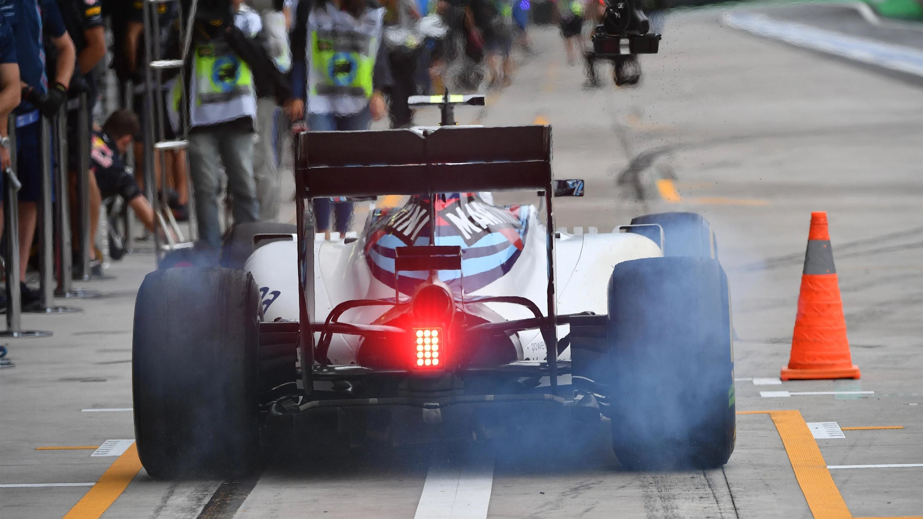 Valtteri Bottas (FIN) Williams FW38 at Formula One World Championship, Rd20, Brazilian Grand Prix,