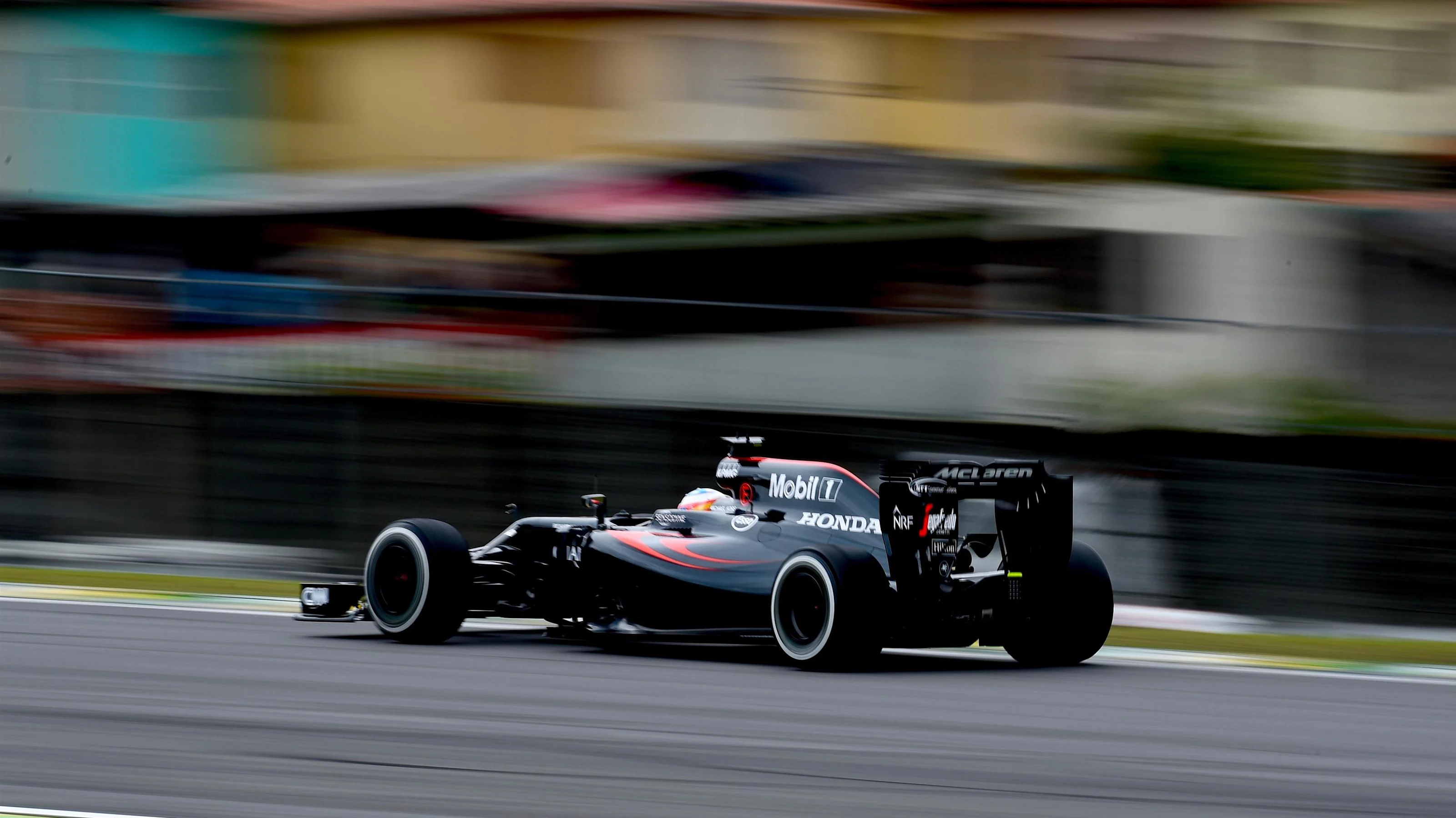 Fernando Alonso (ESP) McLaren MP4-31 at Formula One World Championship, Rd20, Brazilian Grand Prix,