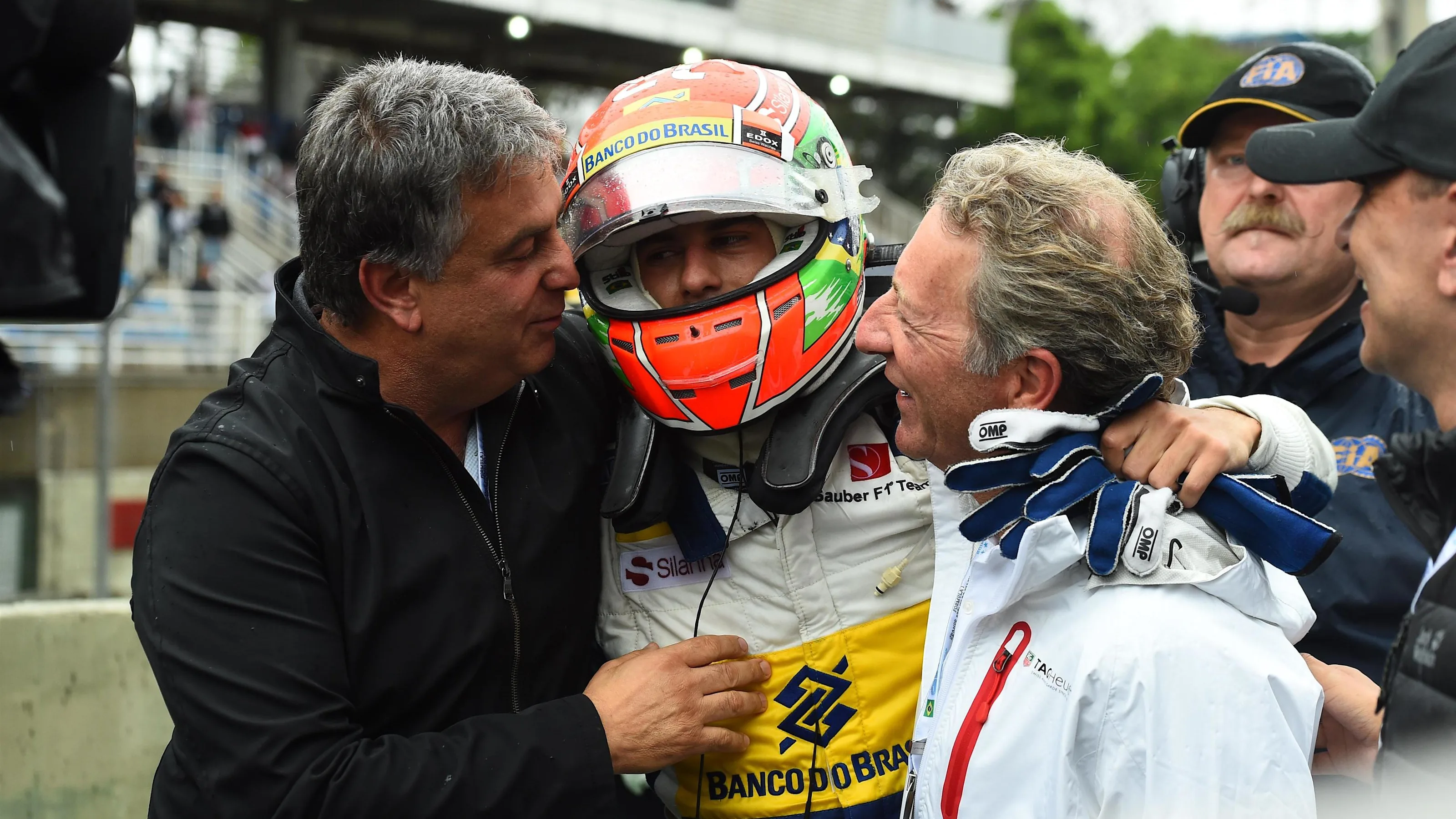 Felipe Nasr (BRA) Sauber celebrates in parc ferme at Formula One World Championship, Rd20,