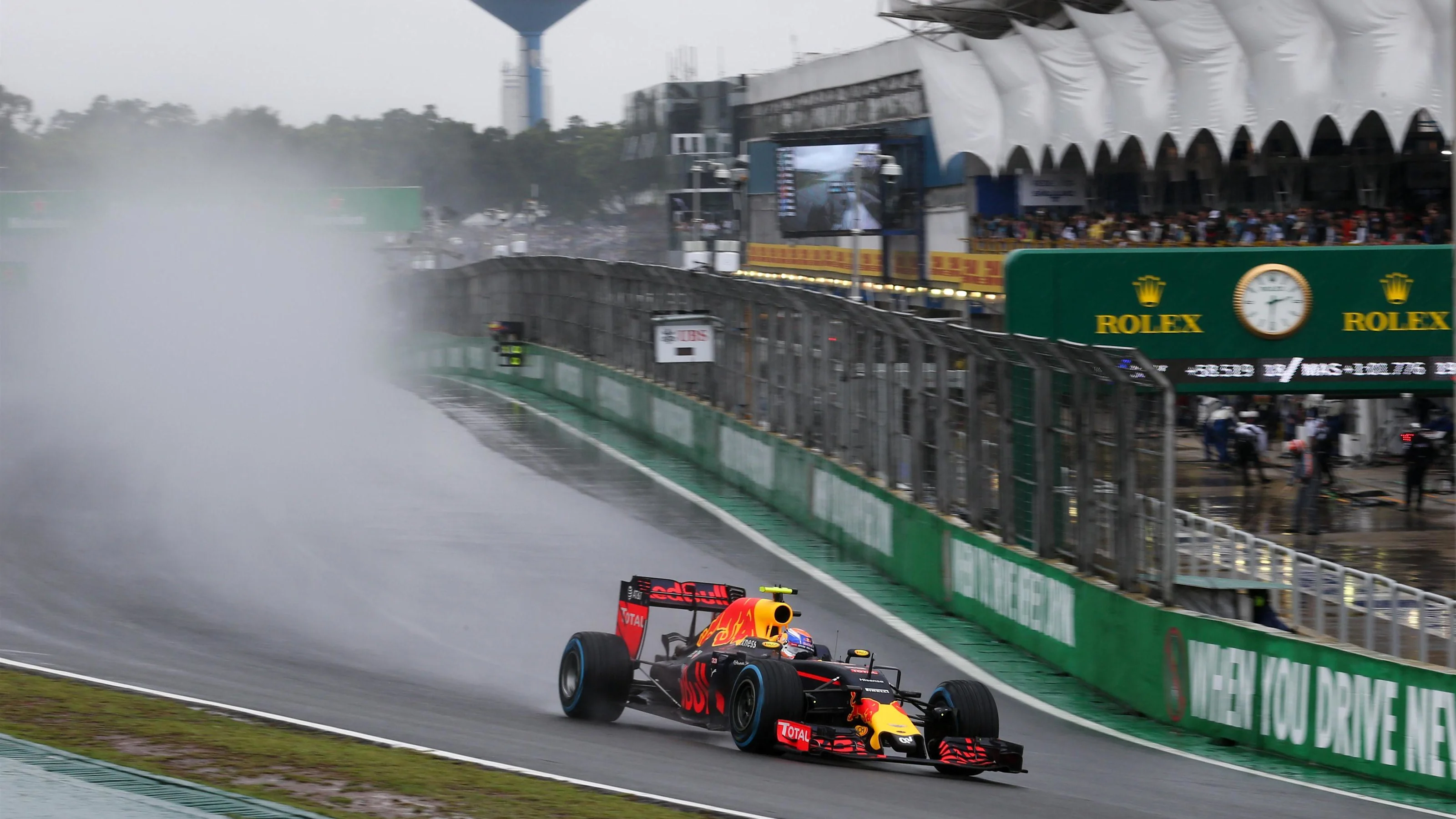 Max Verstappen (NED) Red Bull Racing RB12 at Formula One World Championship, Rd20, Brazilian Grand