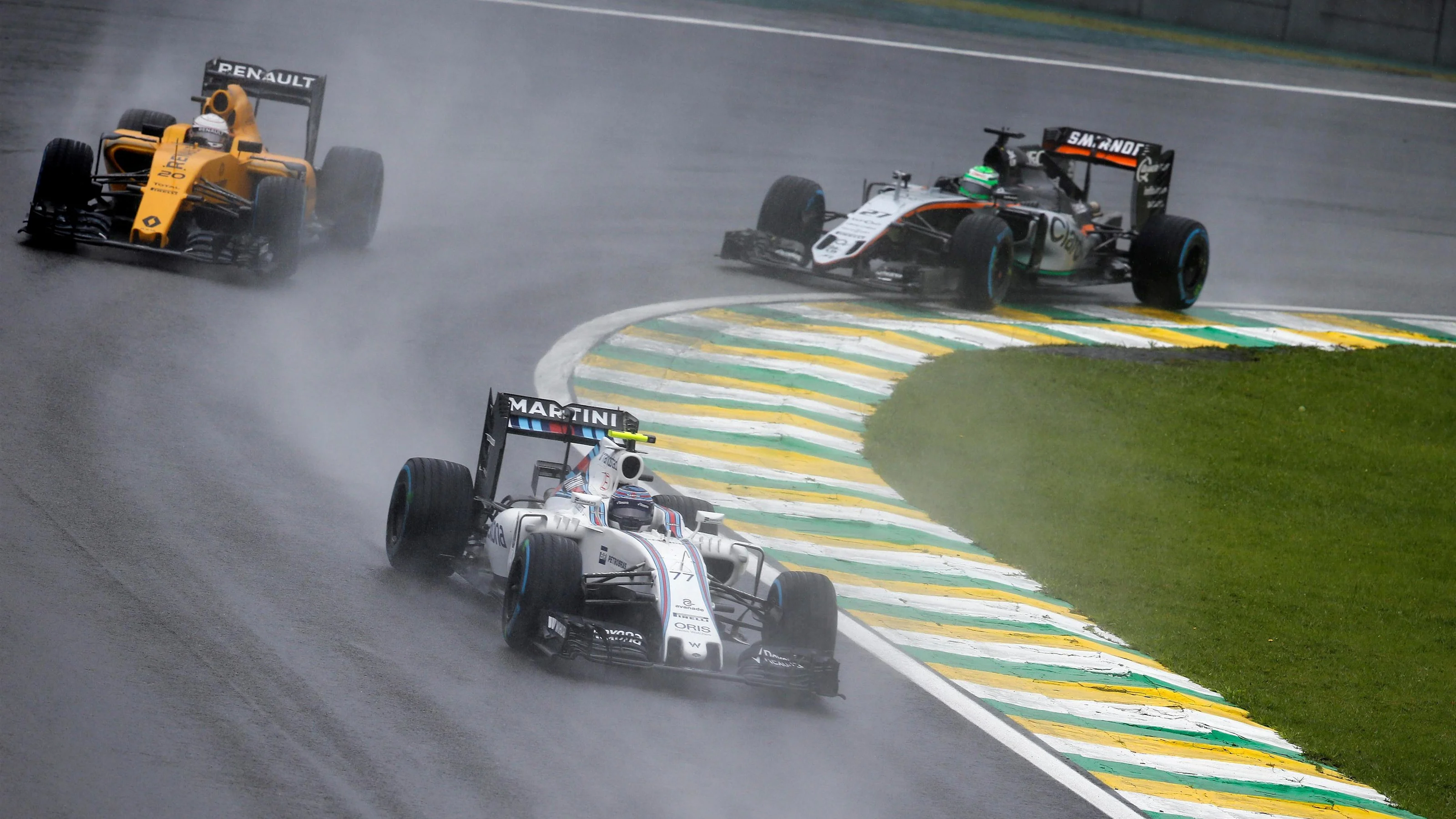 Valtteri Bottas (FIN) Williams FW38 at Formula One World Championship, Rd20, Brazilian Grand Prix,