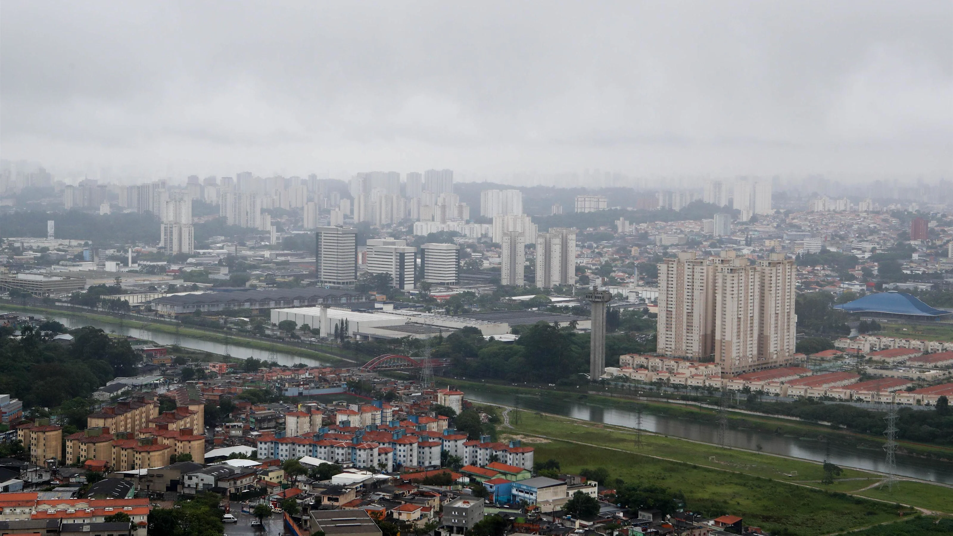 Aerial view at Formula One World Championship, Rd20, Brazilian Grand Prix, Race, Interlagos, Sao