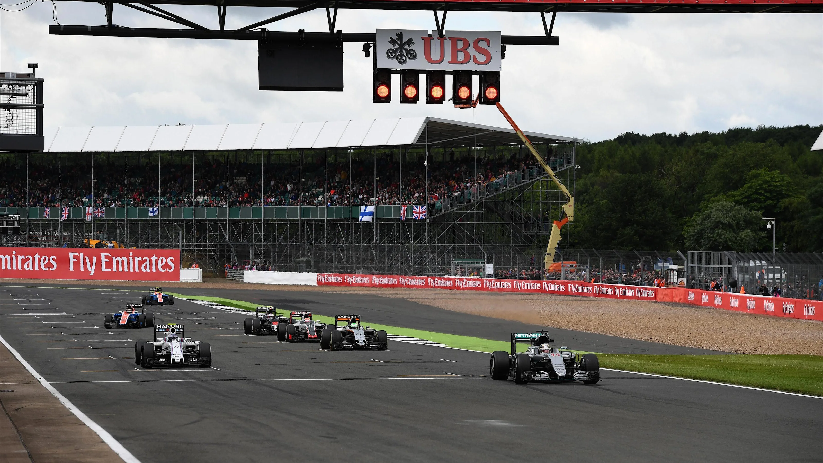 Practice starts at Formula One World Championship, Rd10, British Grand Prix, Practice, Silverstone,