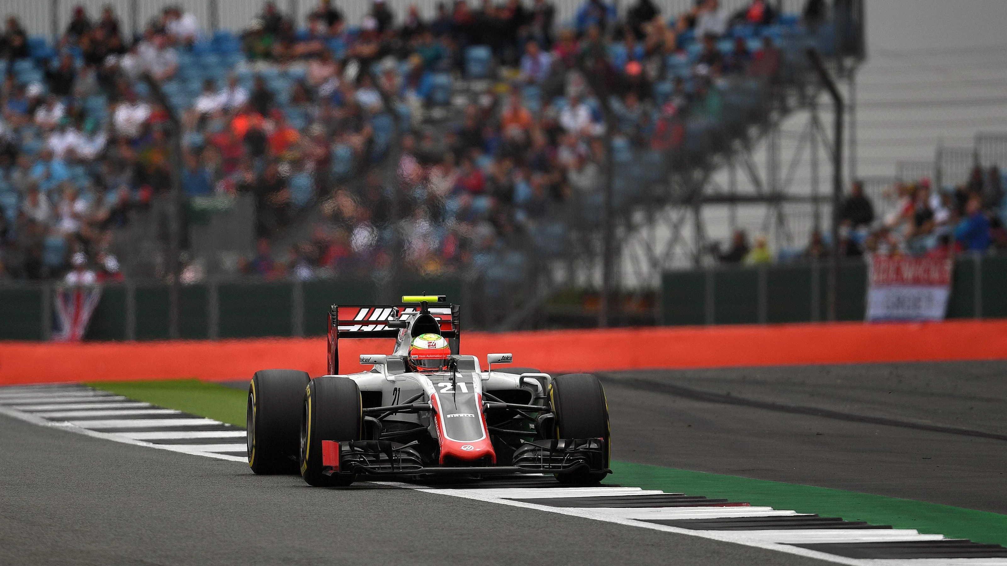 Esteban Gutierrez (MEX) Haas VF-16 at Formula One World Championship, Rd10, British Grand Prix,