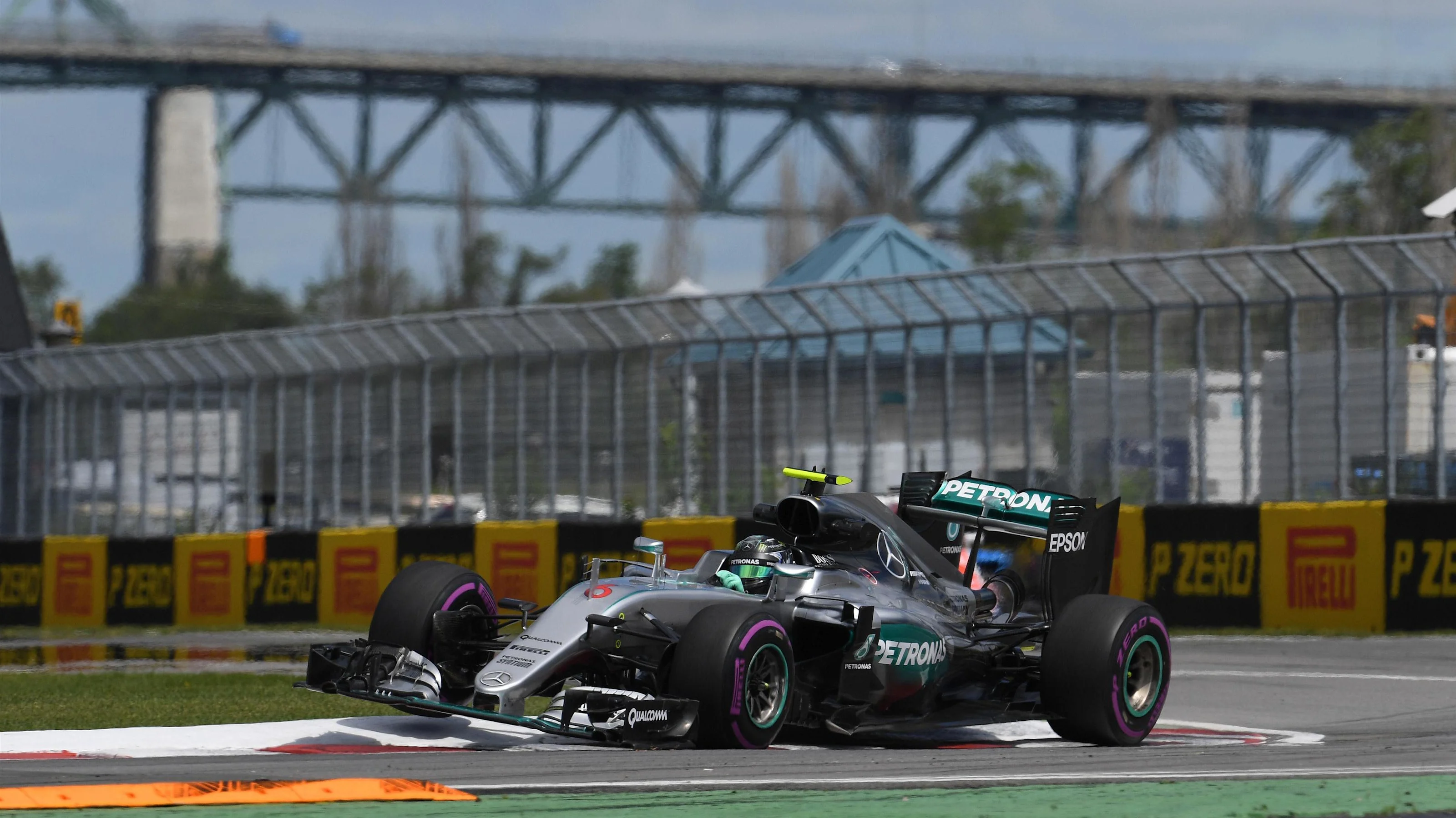Nico Rosberg (GER) Mercedes-Benz F1 W07 Hybrid at Formula One World Championship, Rd7, Canadian