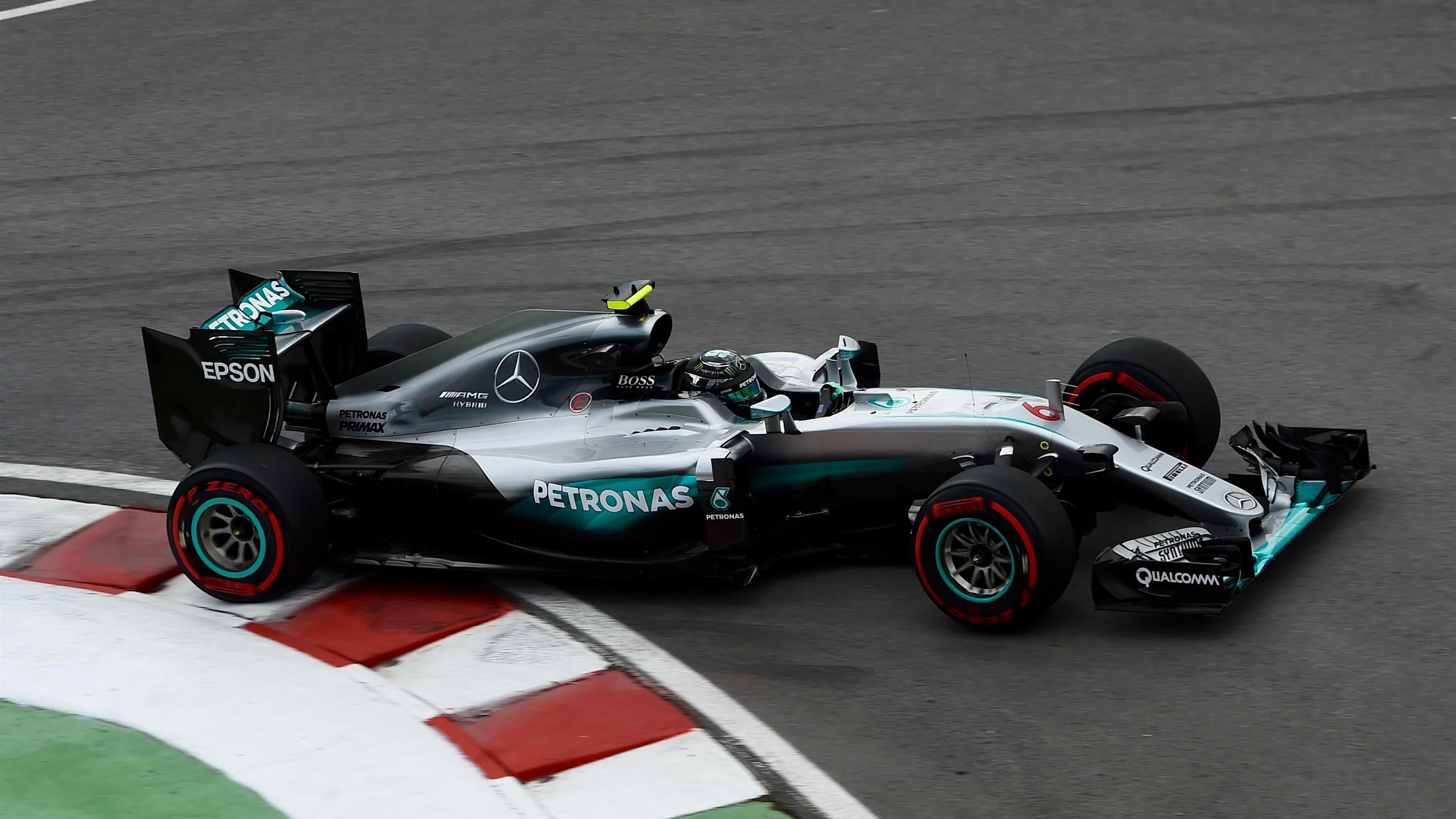 Nico Rosberg (GER) Mercedes-Benz F1 W07 Hybrid at Formula One World Championship, Rd7, Canadian
