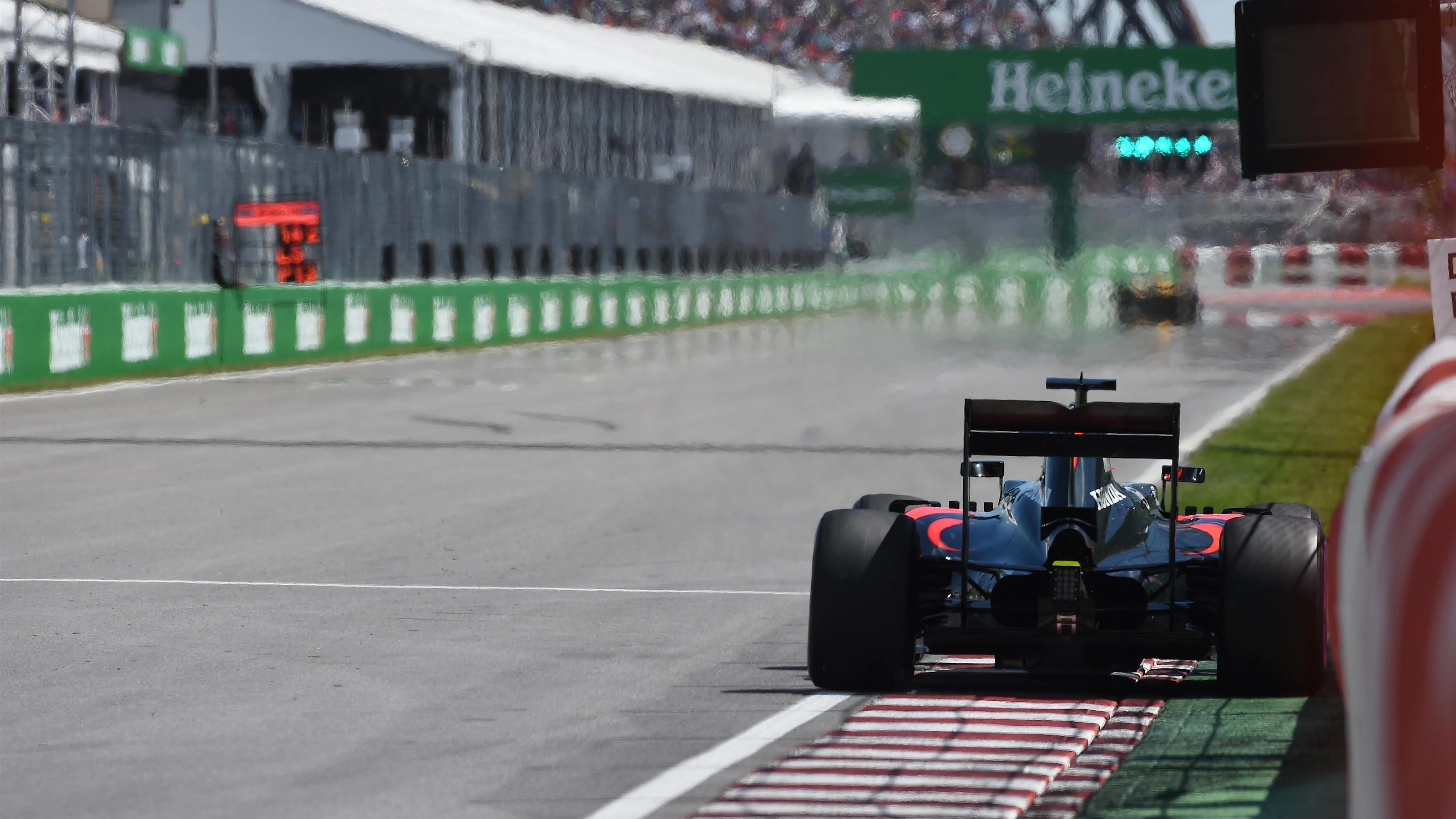 Jenson Button (GBR) McLaren MP4-31 at Formula One World Championship, Rd7, Canadian Grand Prix,