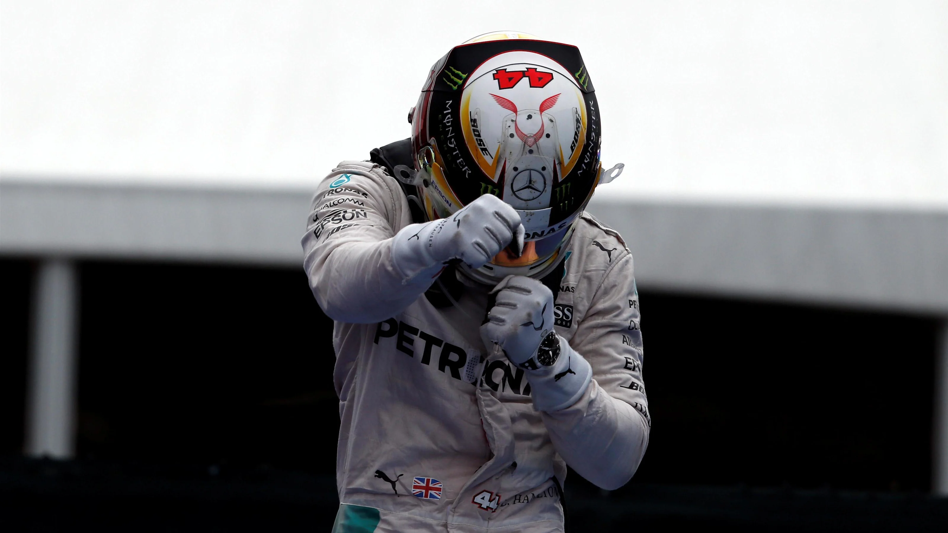 Race winner Lewis Hamilton (GBR) Mercedes AMG F1 celebrates in parc ferme at Formula One World