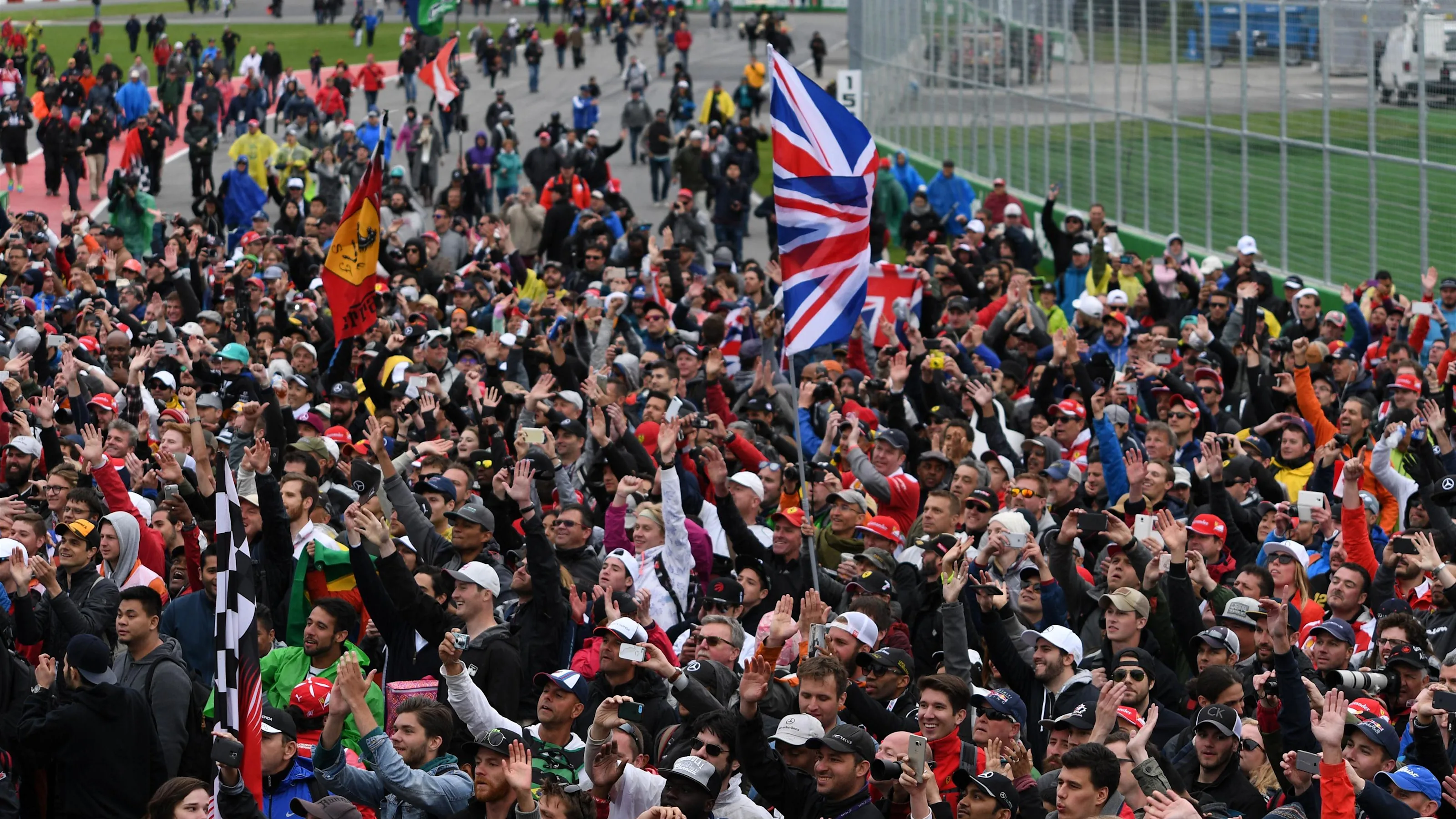 Fans at Formula One World Championship, Rd7, Canadian Grand Prix, Race, Montreal, Canada, Sunday 12