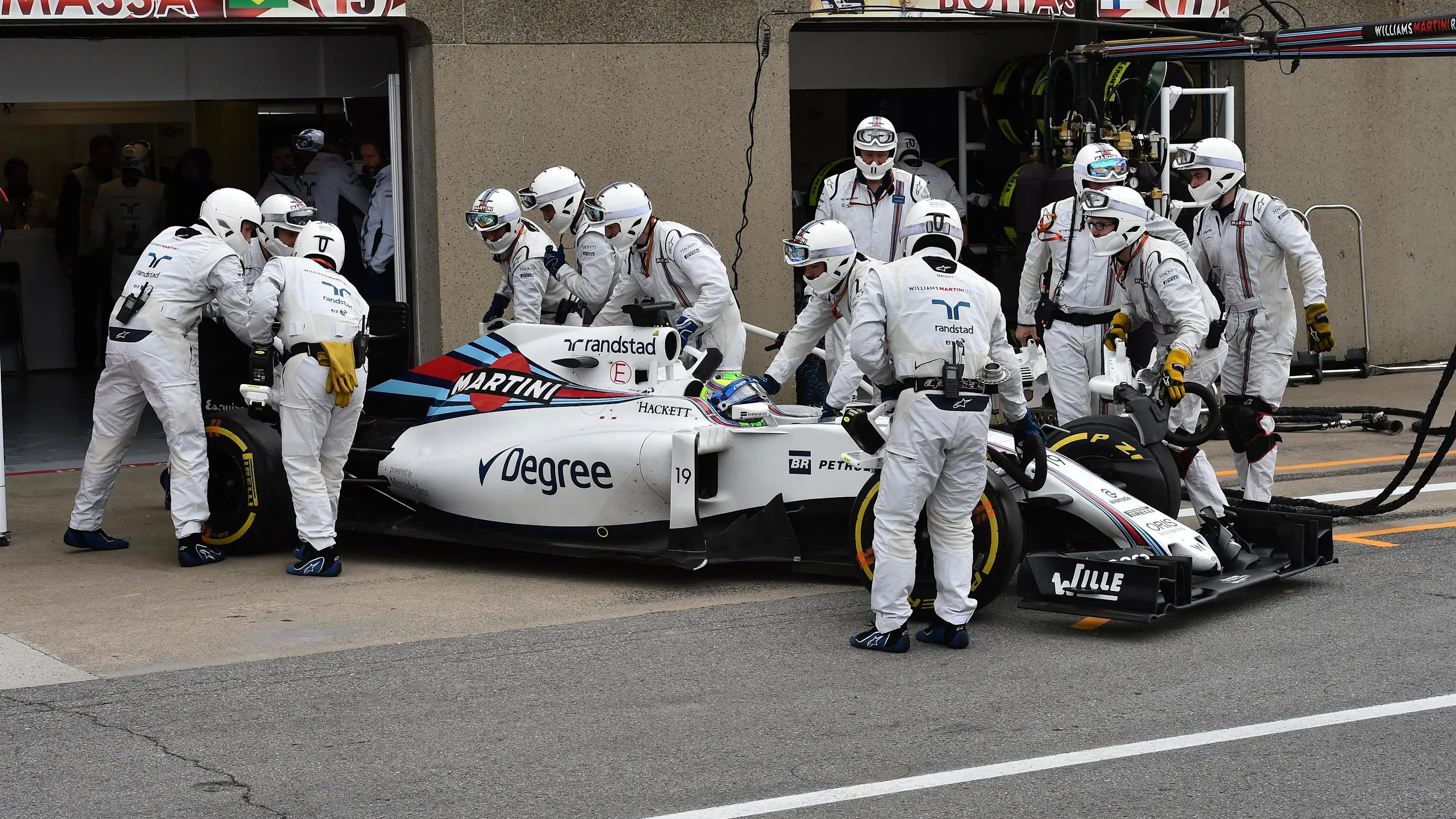 Felipe Massa (BRA) Williams FW38 retires from the race at Formula One World Championship, Rd7,