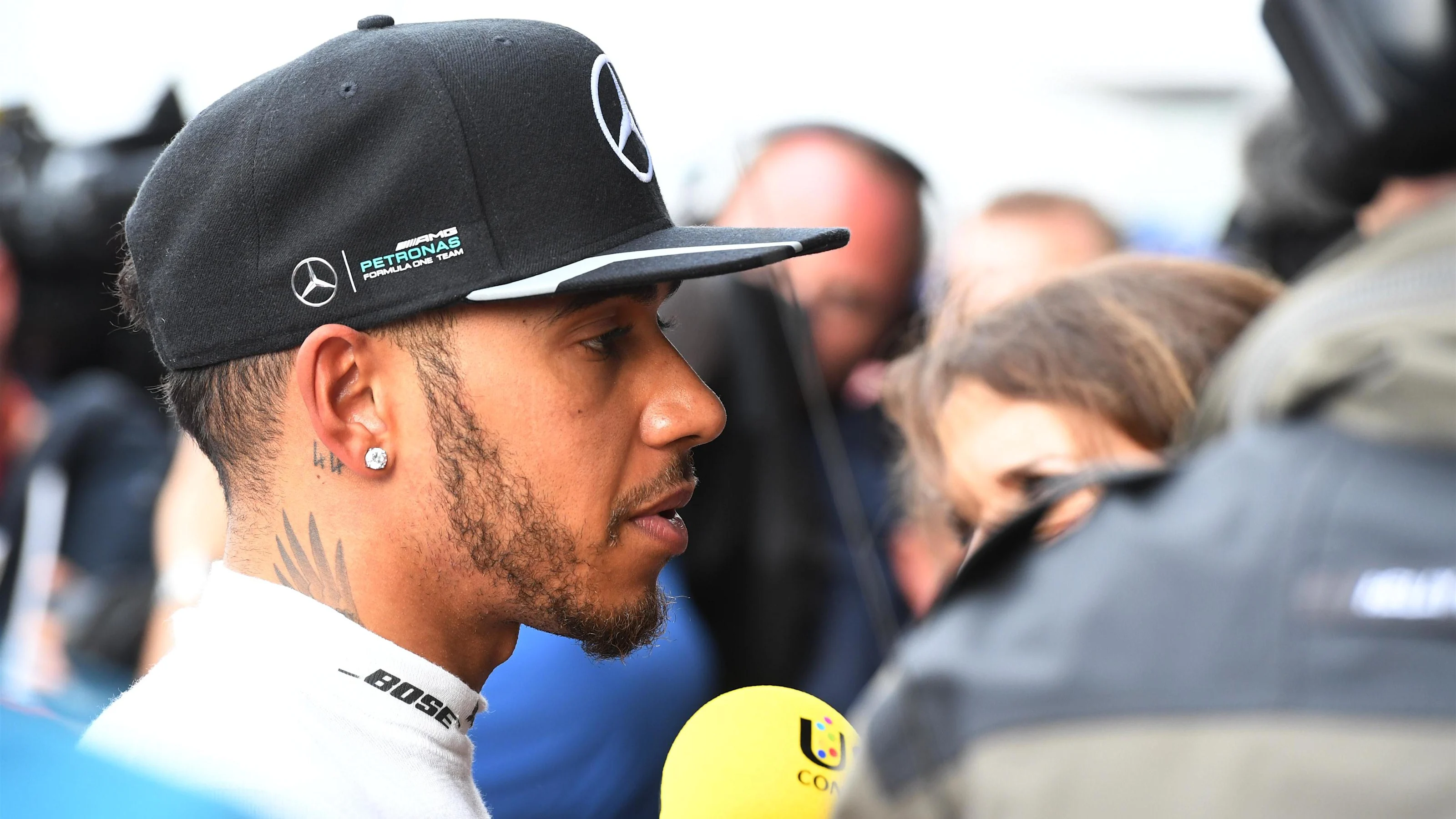 Lewis Hamilton (GBR) Mercedes AMG F1 talks with the media after Q1 elimination at Formula One World
