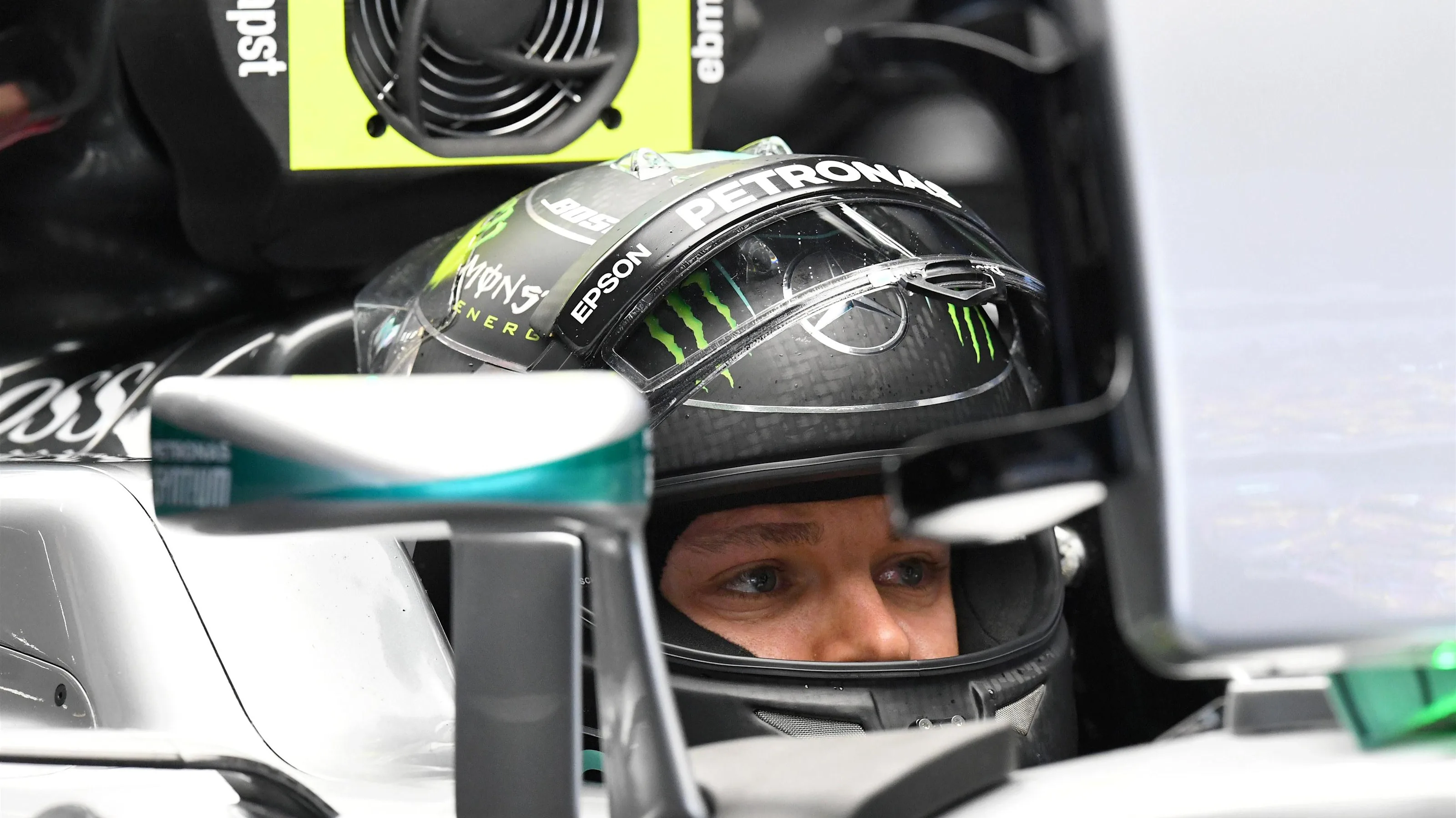 Nico Rosberg (GER) Mercedes-Benz F1 W07 Hybrid at Formula One World Championship, Rd3, Chinese