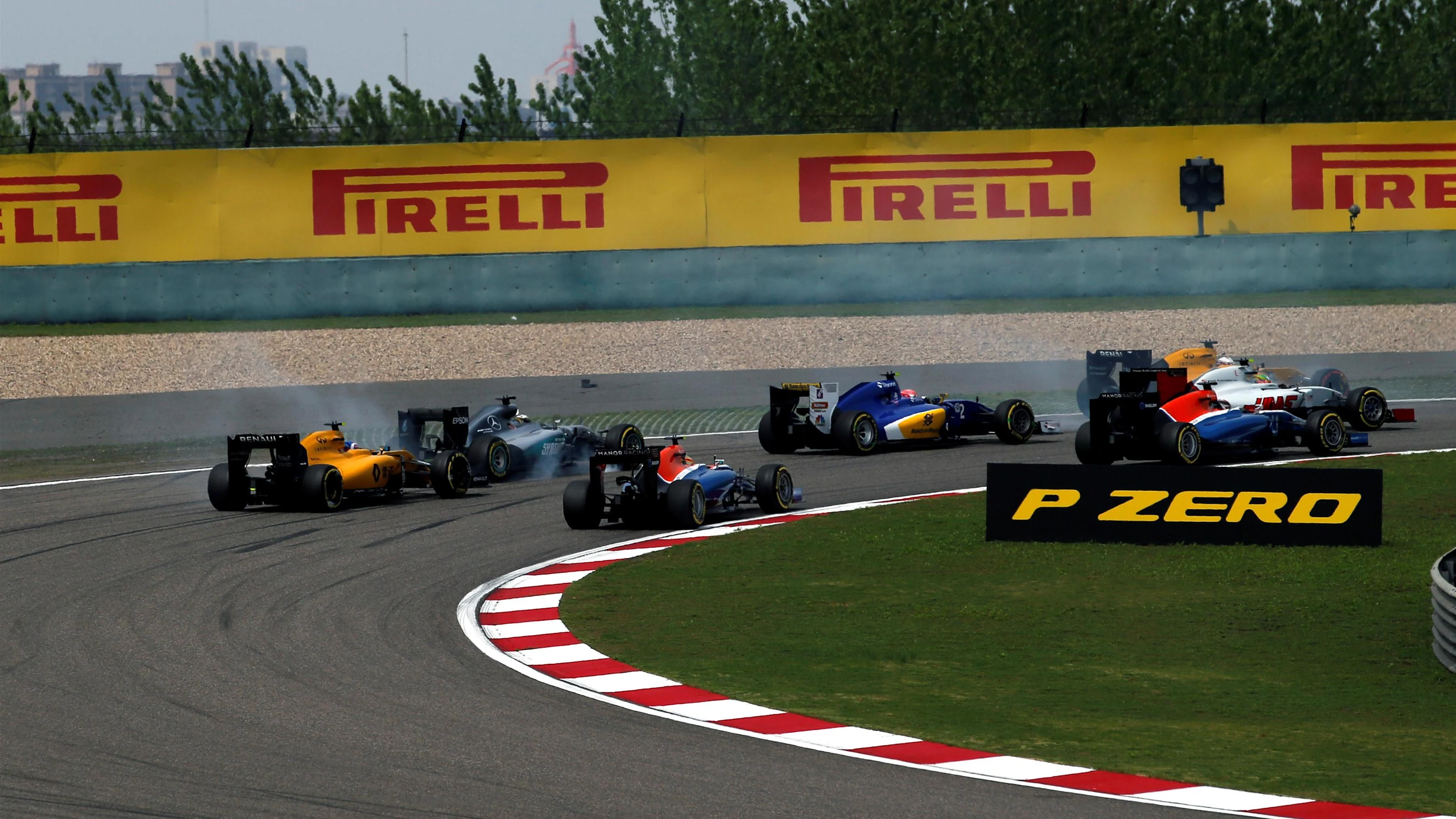 Start of the race at Formula One World Championship, Rd3, Chinese Grand Prix, Race, Shanghai,