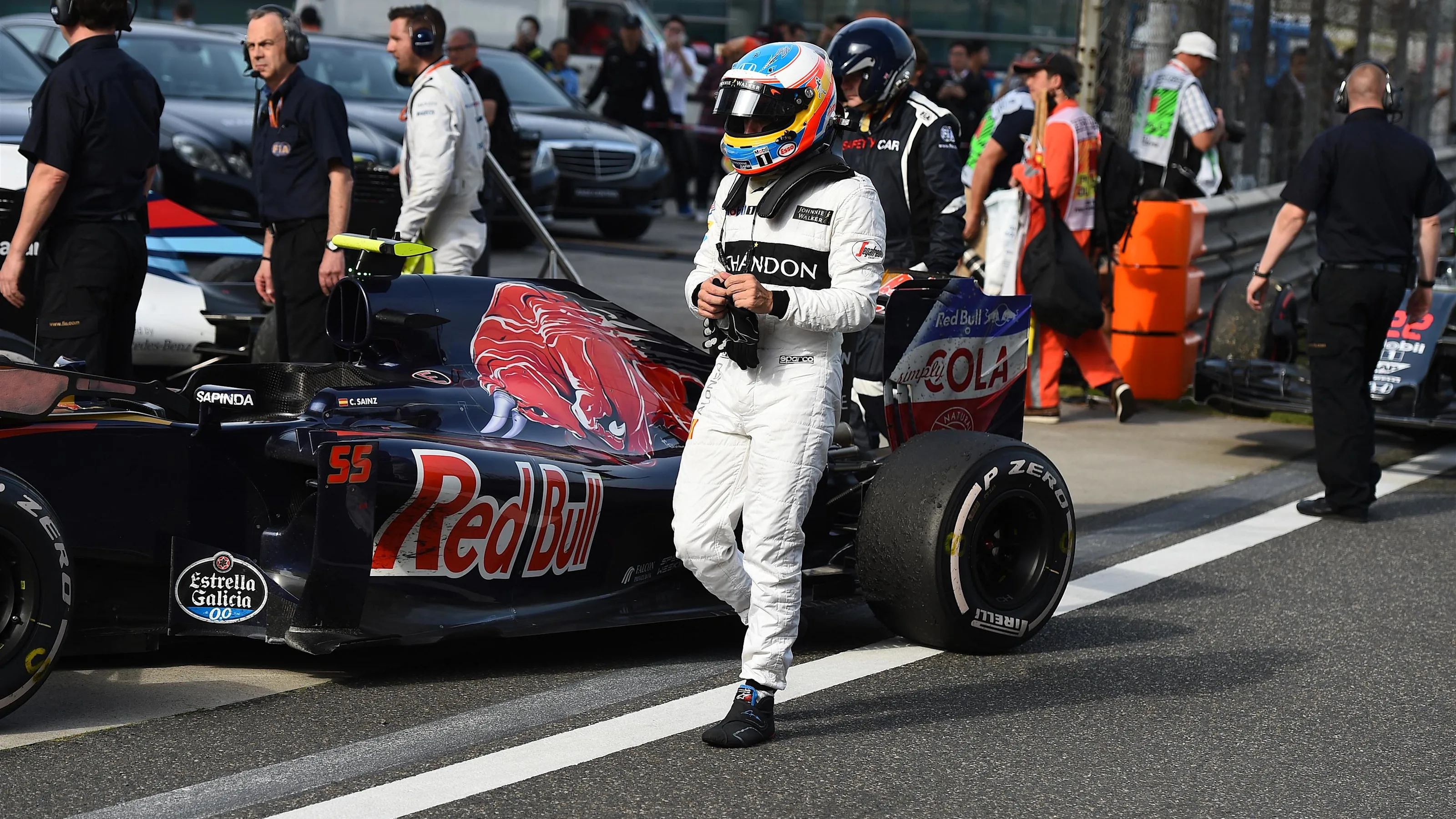 Fernando Alonso (ESP) McLaren in parc ferme at Formula One World Championship, Rd3, Chinese Grand