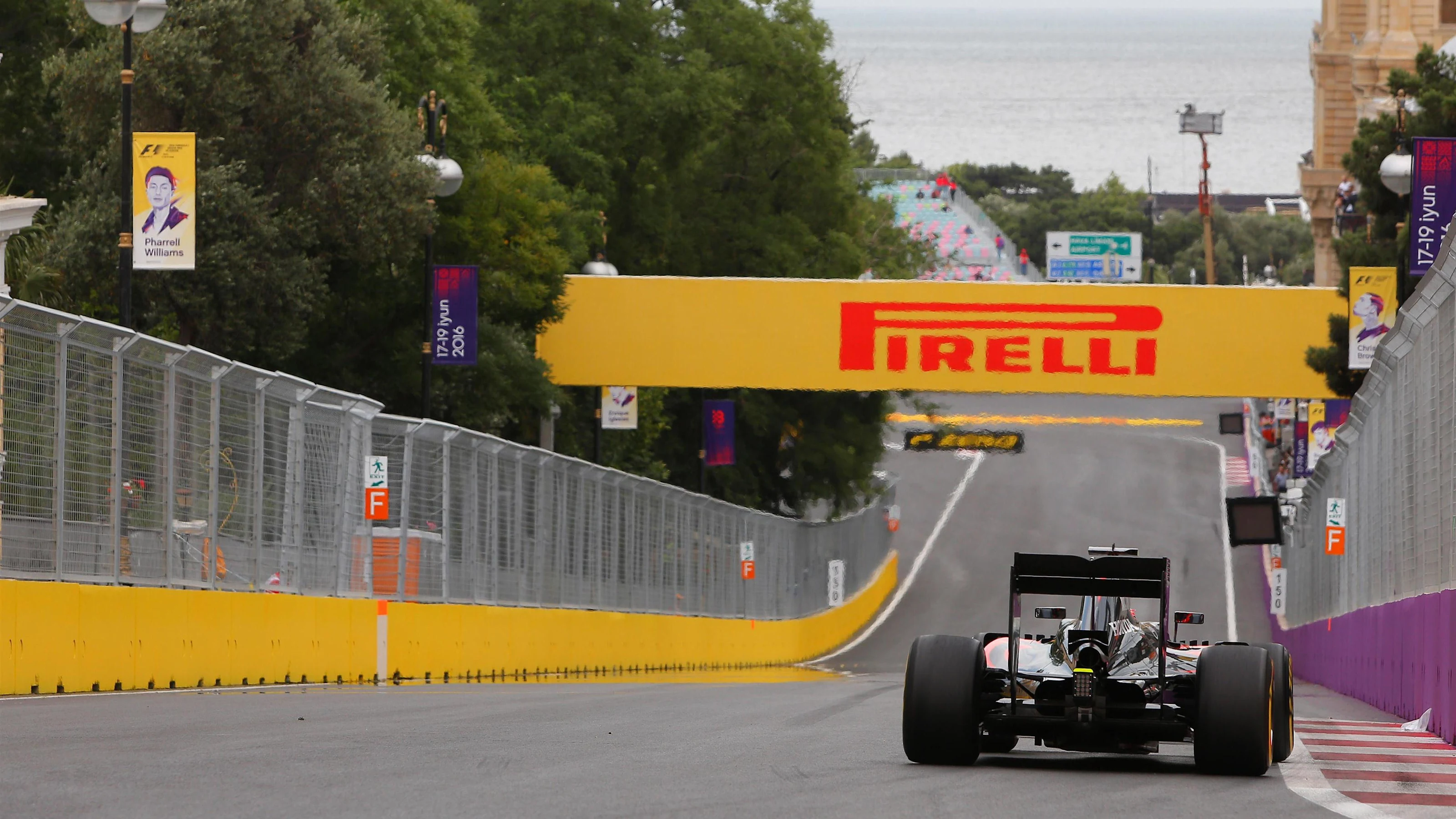 Rio Haryanto (IDN) Manor Racing MRT05 at Formula One World Championship, Rd8, European Grand Prix,
