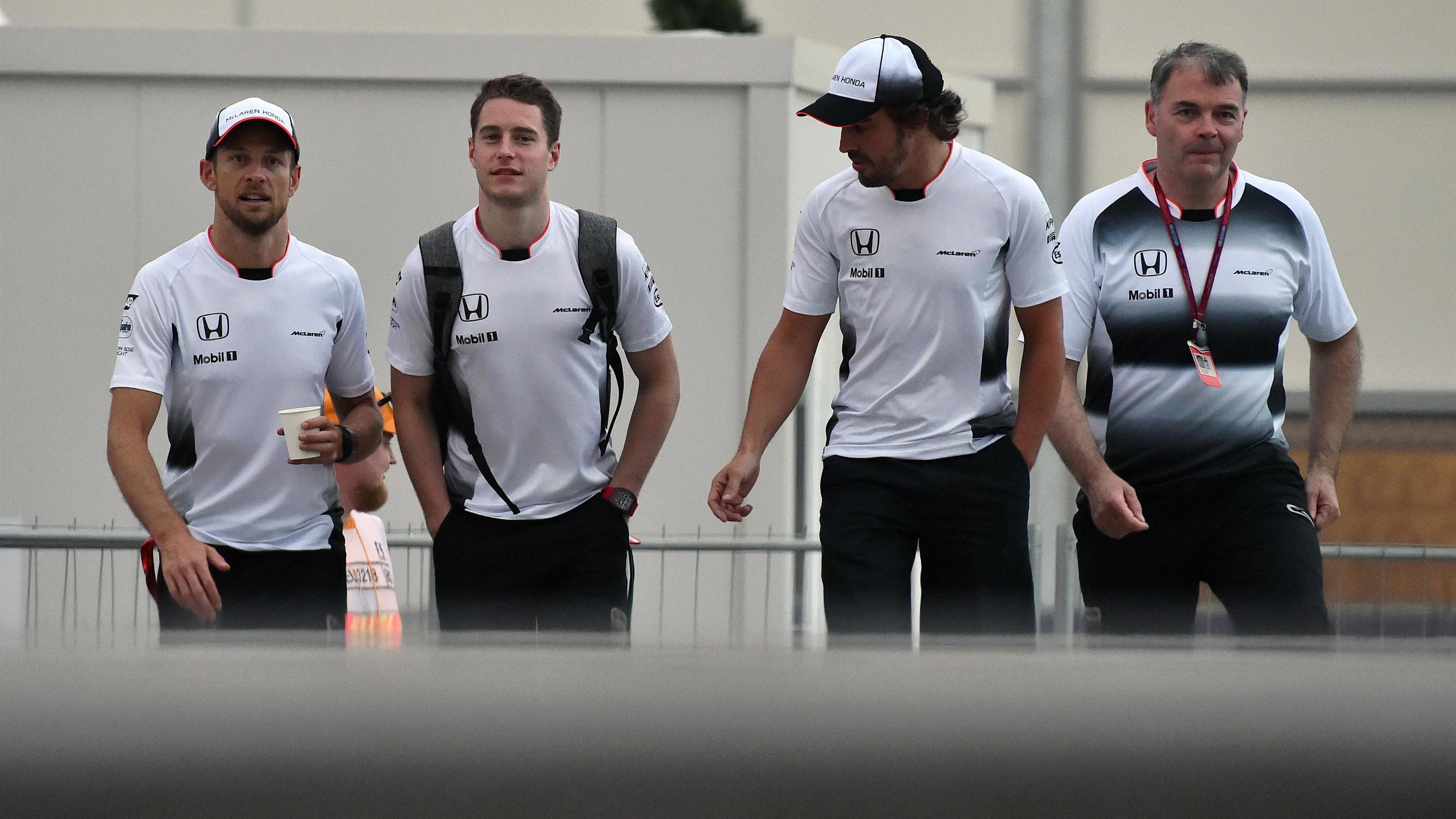 Jenson Button (GBR) McLaren, Stoffel Vandoorne (BEL) McLaren and Fernando Alonso (ESP) McLaren at