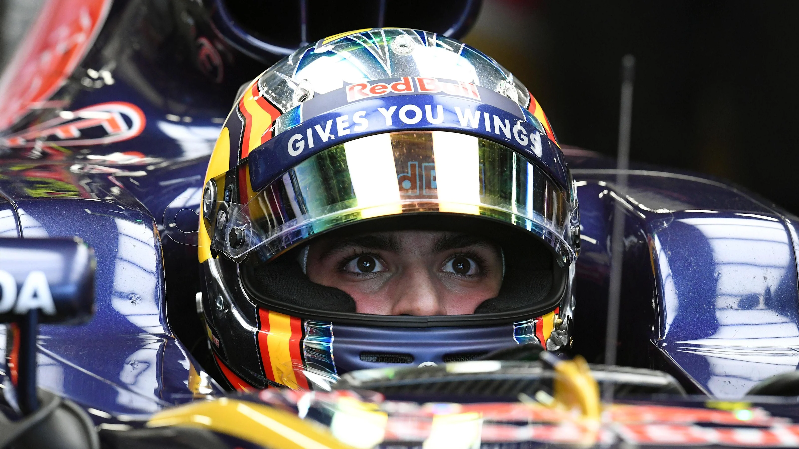 Carlos Sainz jr (ESP) Scuderia Toro Rosso STR11 at Formula One World Championship, Rd8, European