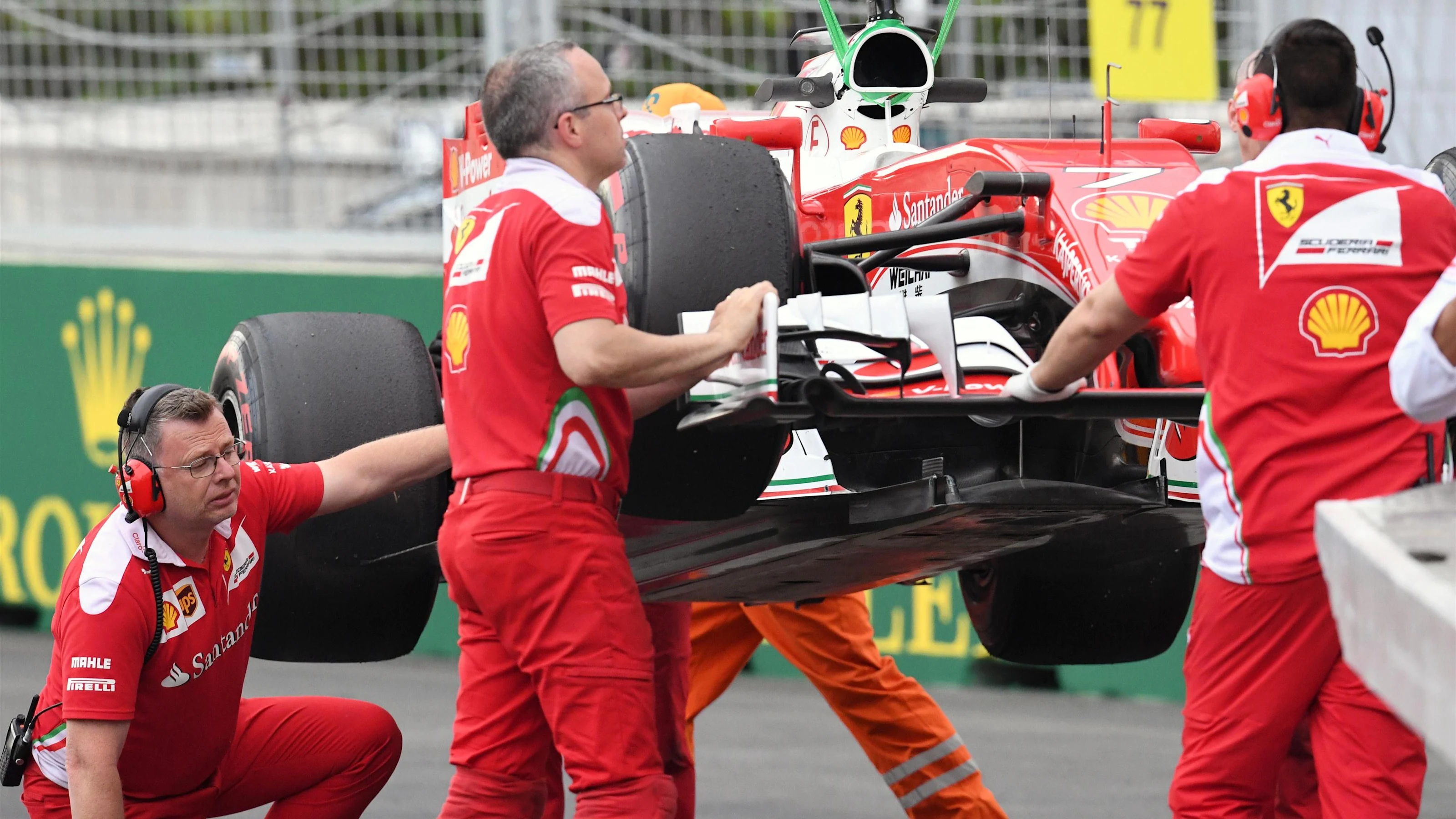 The car of Kimi Raikkonen (FIN) Ferrari SF16-H is recovered after stopping on track in FP2 at