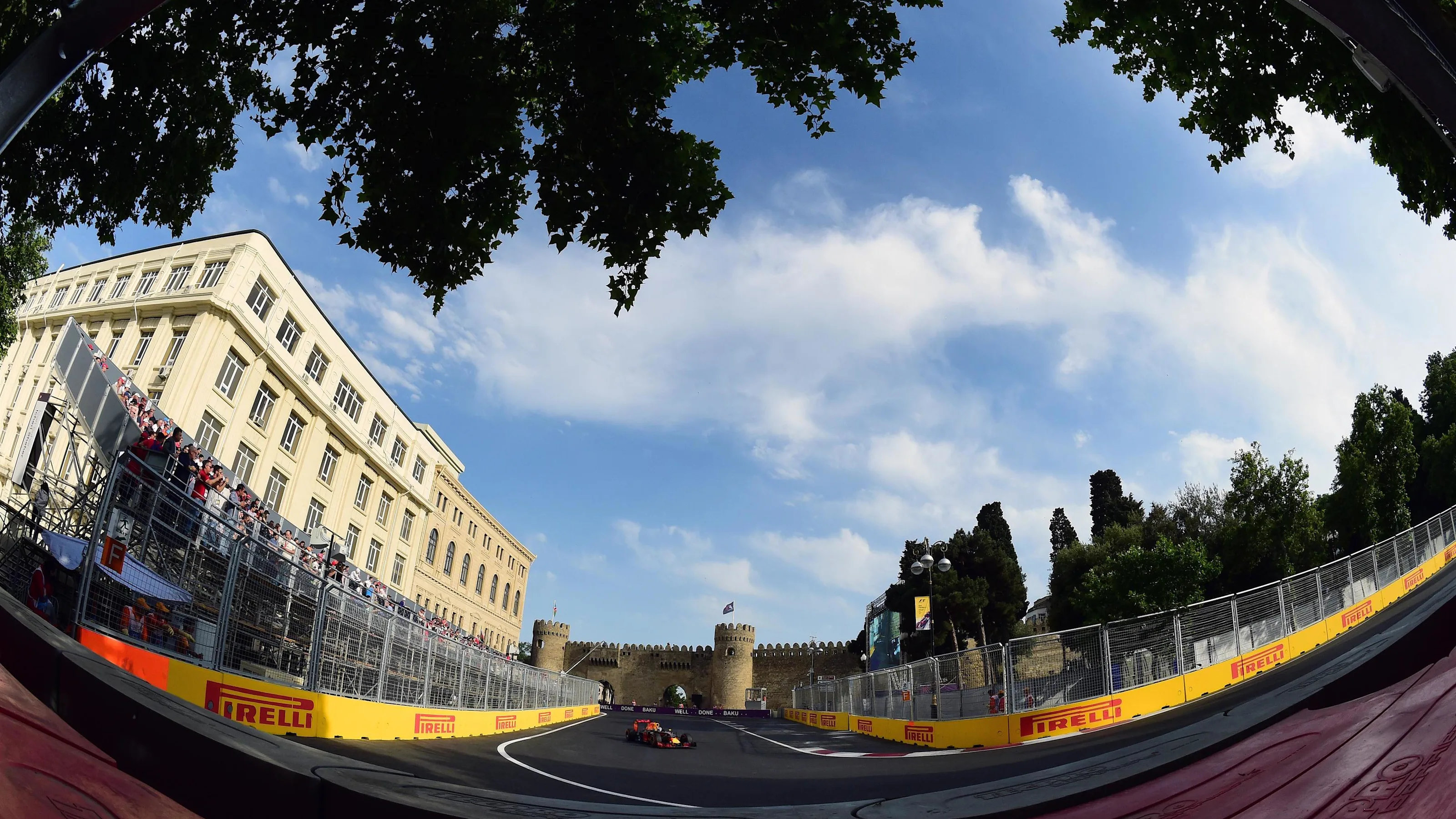 at Formula One World Championship, Rd8, European Grand Prix, Qualifying, Baku City Circuit, Baku,