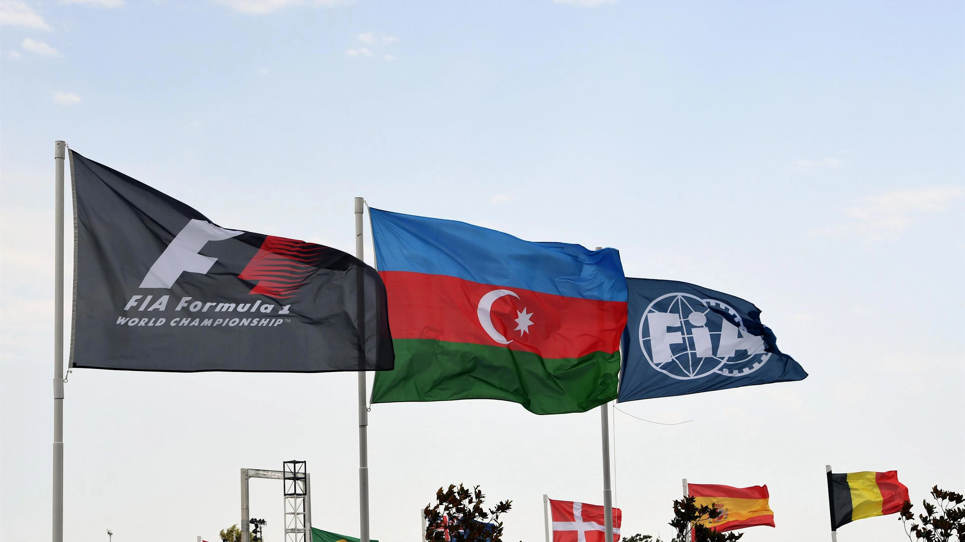 Flags at Formula One World Championship, Rd8, European Grand Prix, Qualifying, Baku City Circuit,