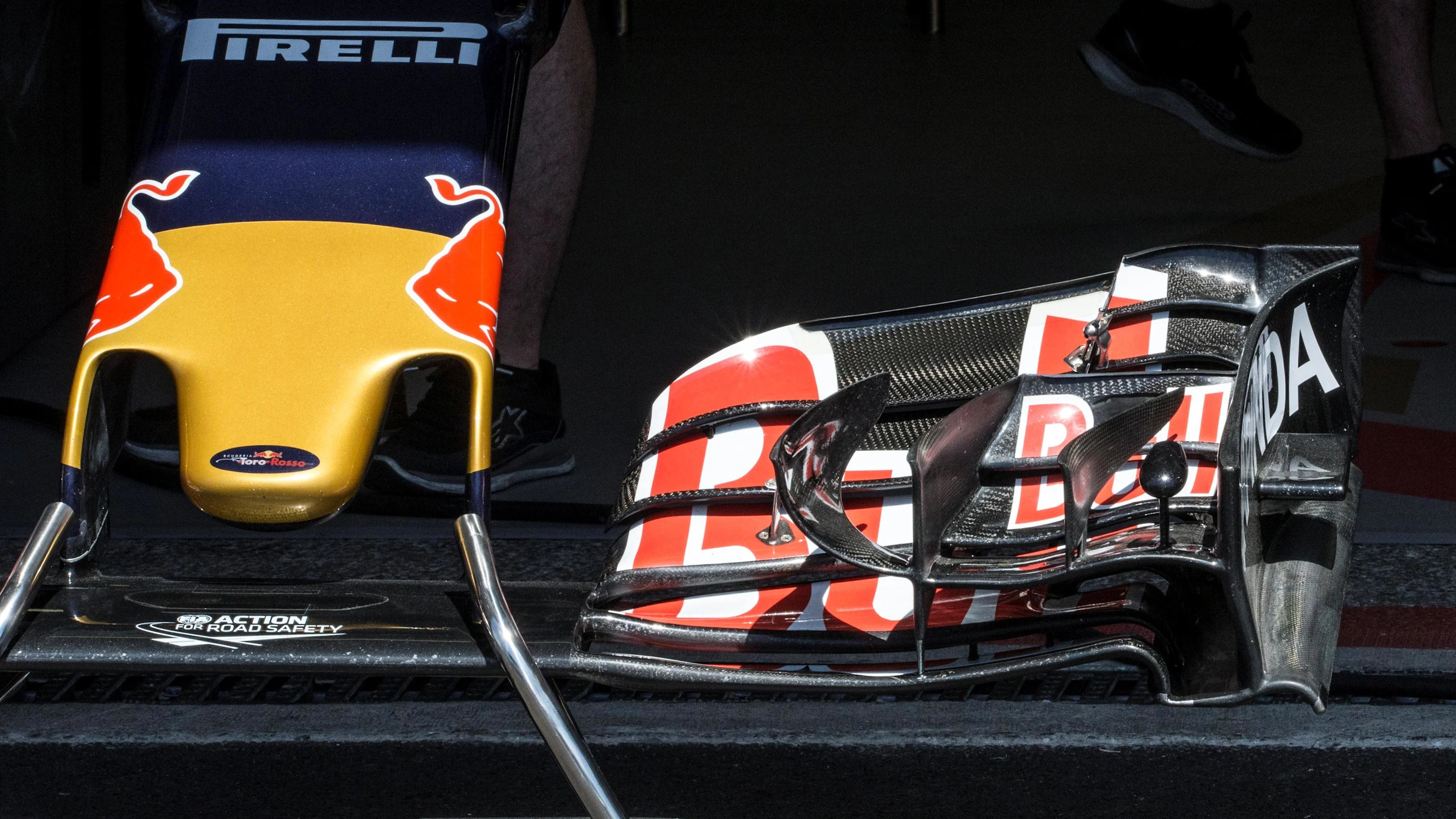 Scuderia Toro Rosso STR11 nose and front wing at Formula One World Championship, Rd8, European