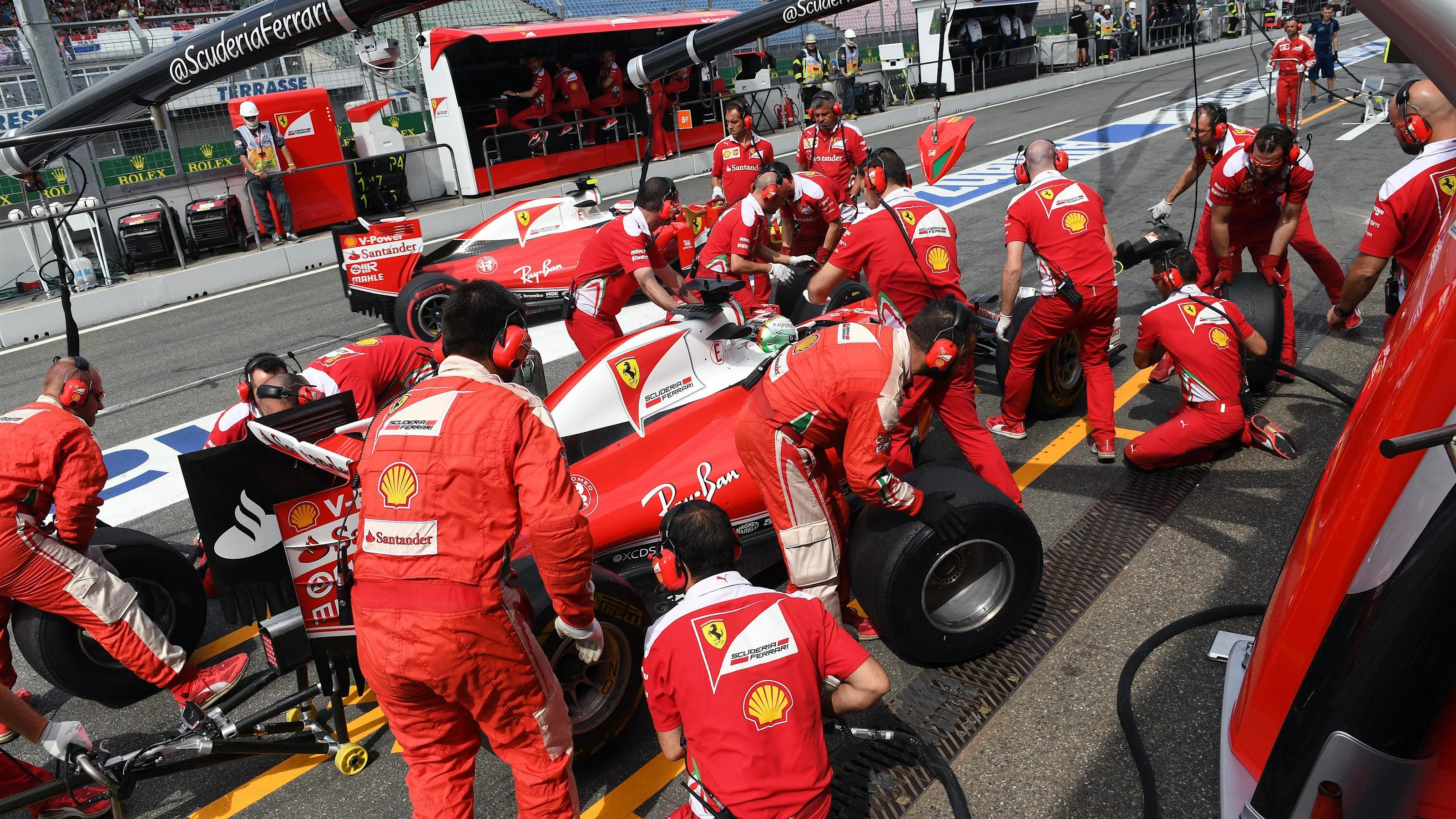 Sebastian Vettel (GER) Ferrari SF16-H makes a practice pitstop at Formula One World Championship,