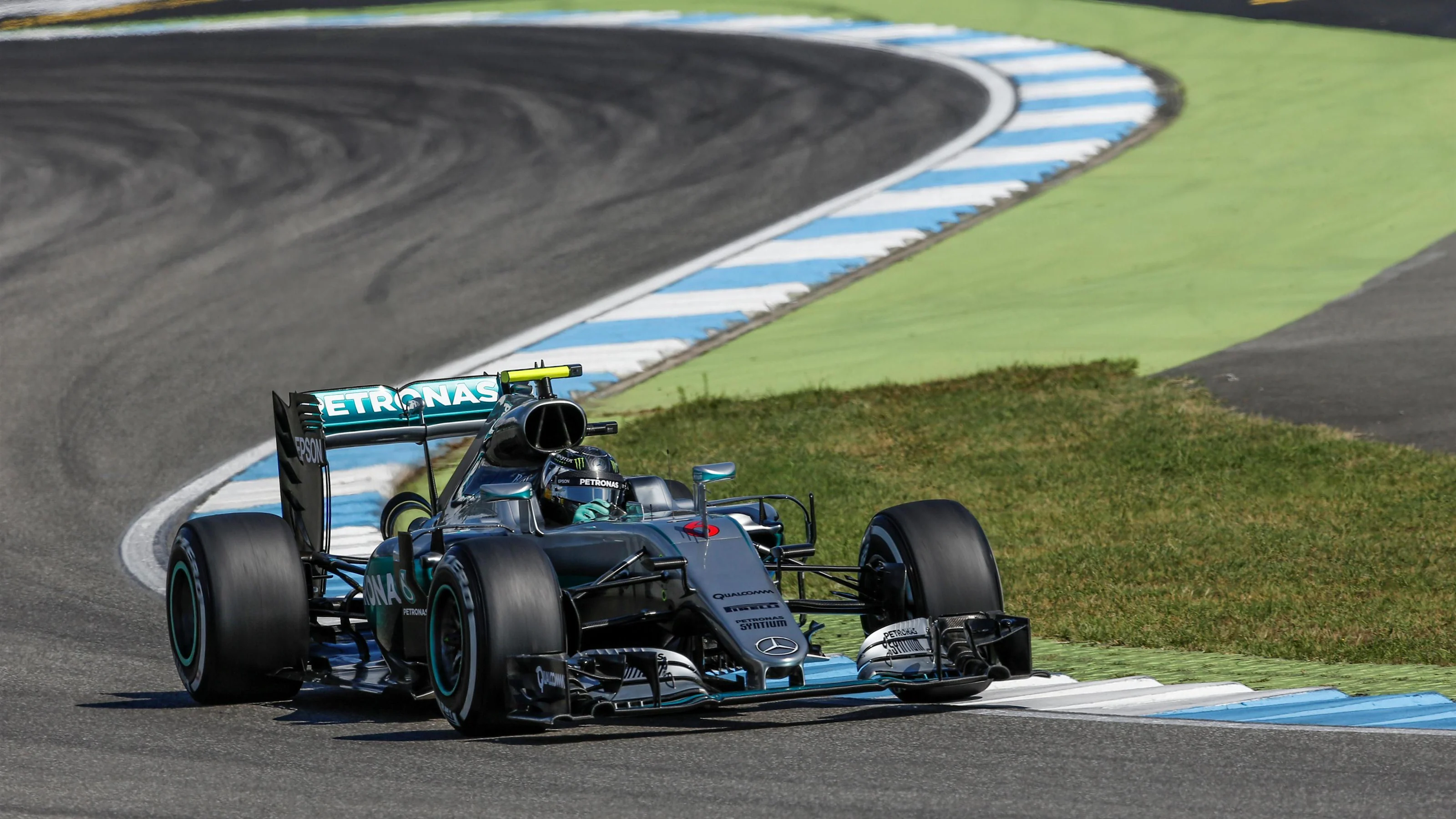 Nico Rosberg (GER) Mercedes-Benz F1 W07 Hybrid at Formula One World Championship, Rd12, German