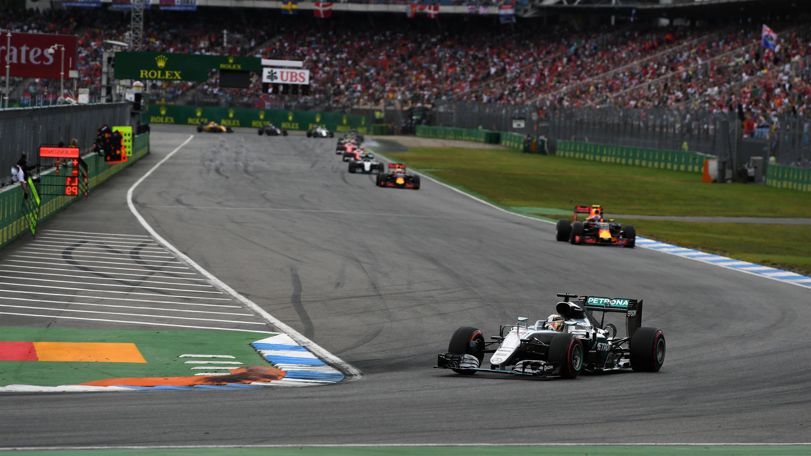 Lewis Hamilton (GBR) Mercedes-Benz F1 W07 Hybrid at Formula One World Championship, Rd12, German