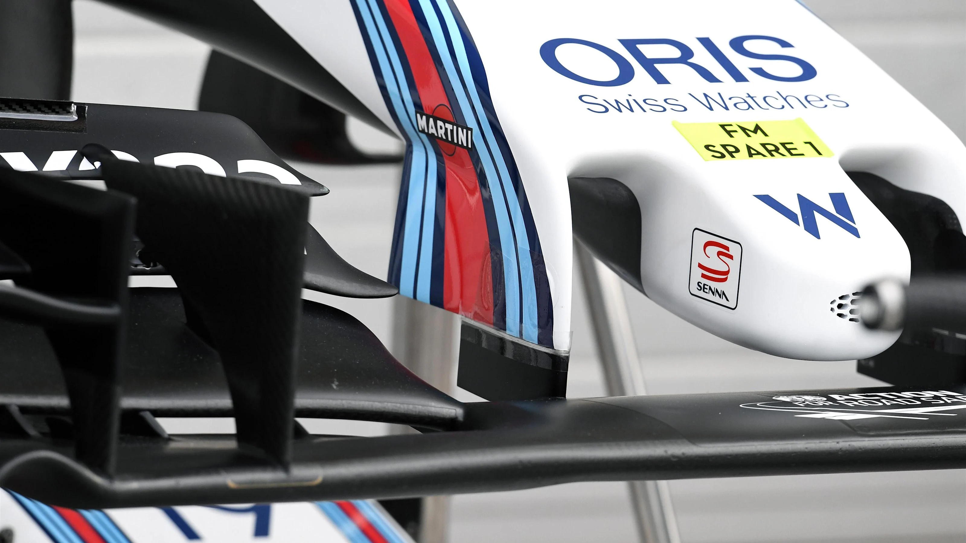 Williams FW38 front wing detail at Formula One World Championship, Rd11, Practice, Hungaroring,