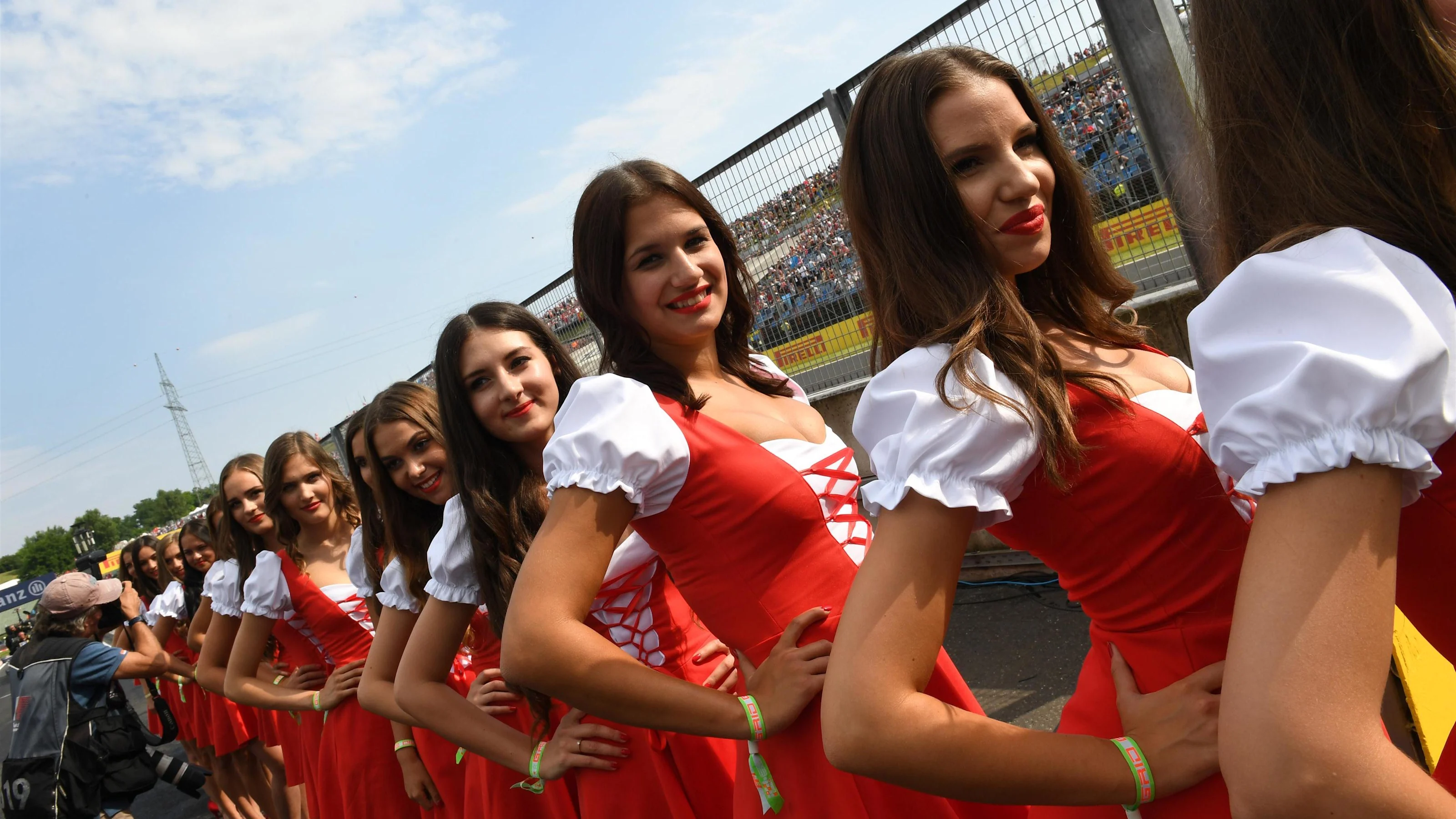 Grid girls at Formula One World Championship, Rd11, Hungarian Grand Prix, Qualifying, Hungaroring,