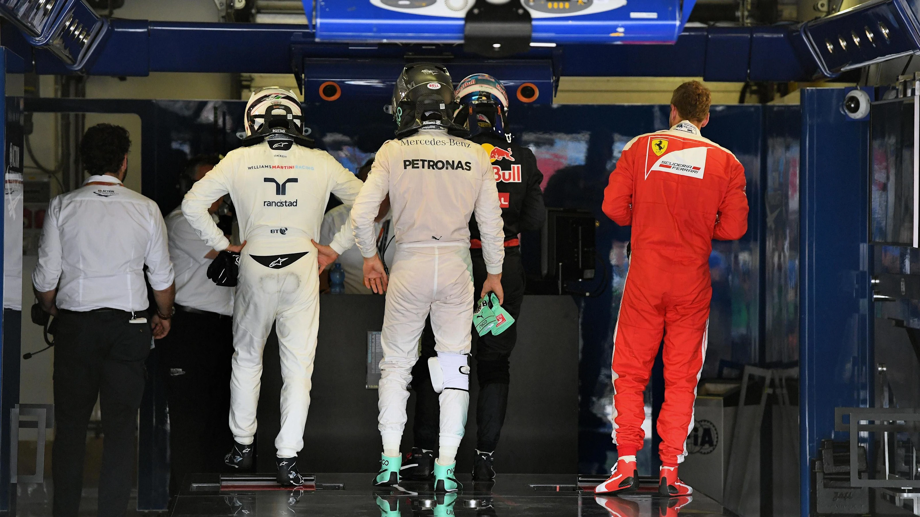 Valtteri Bottas (FIN) Williams, Nico Rosberg (GER) Mercedes AMG F1 and Sebastian Vettel (GER)